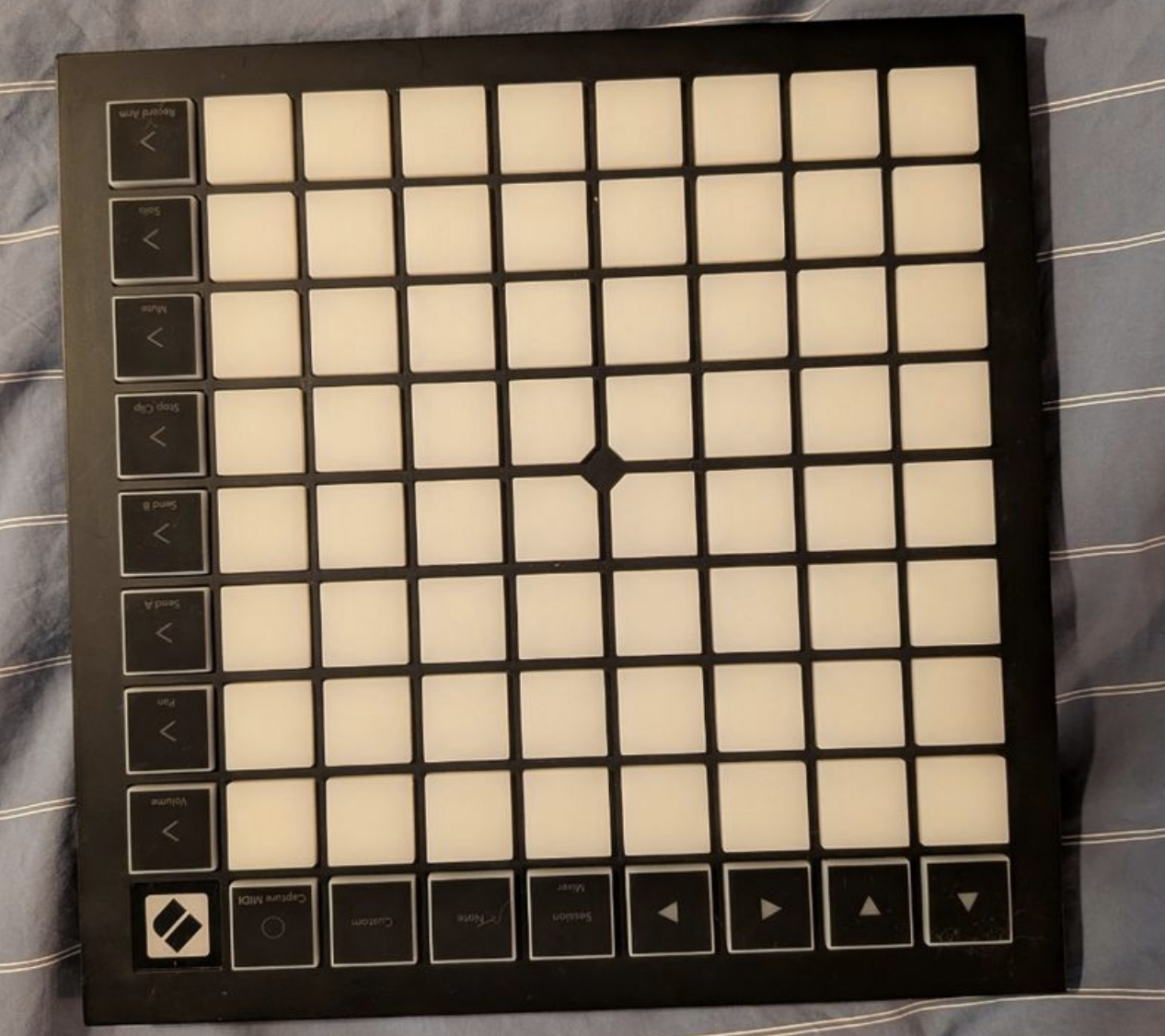 Vends launchpad x novation