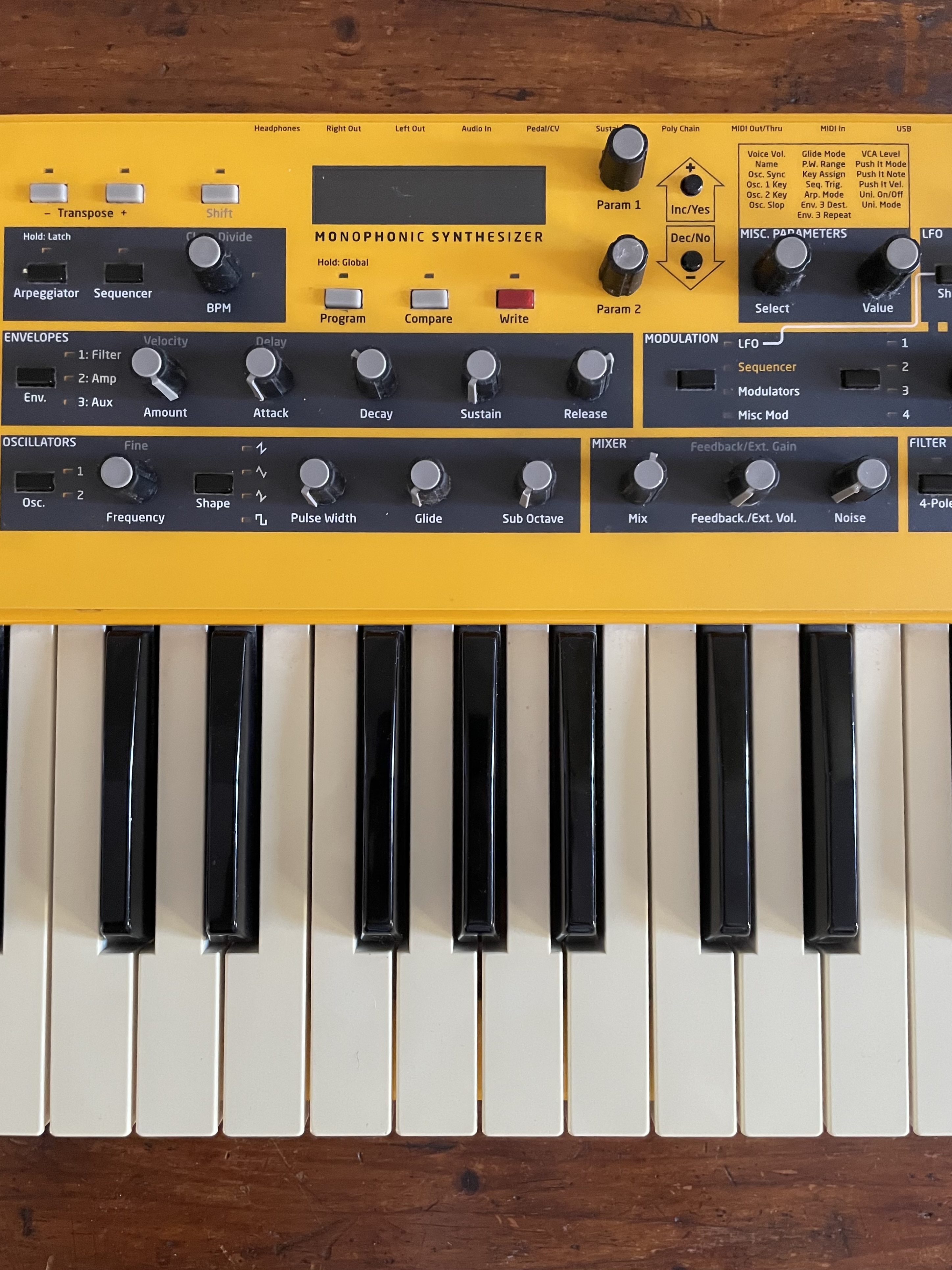 Dave Smith Instruments Mopho Keyboard (94033)