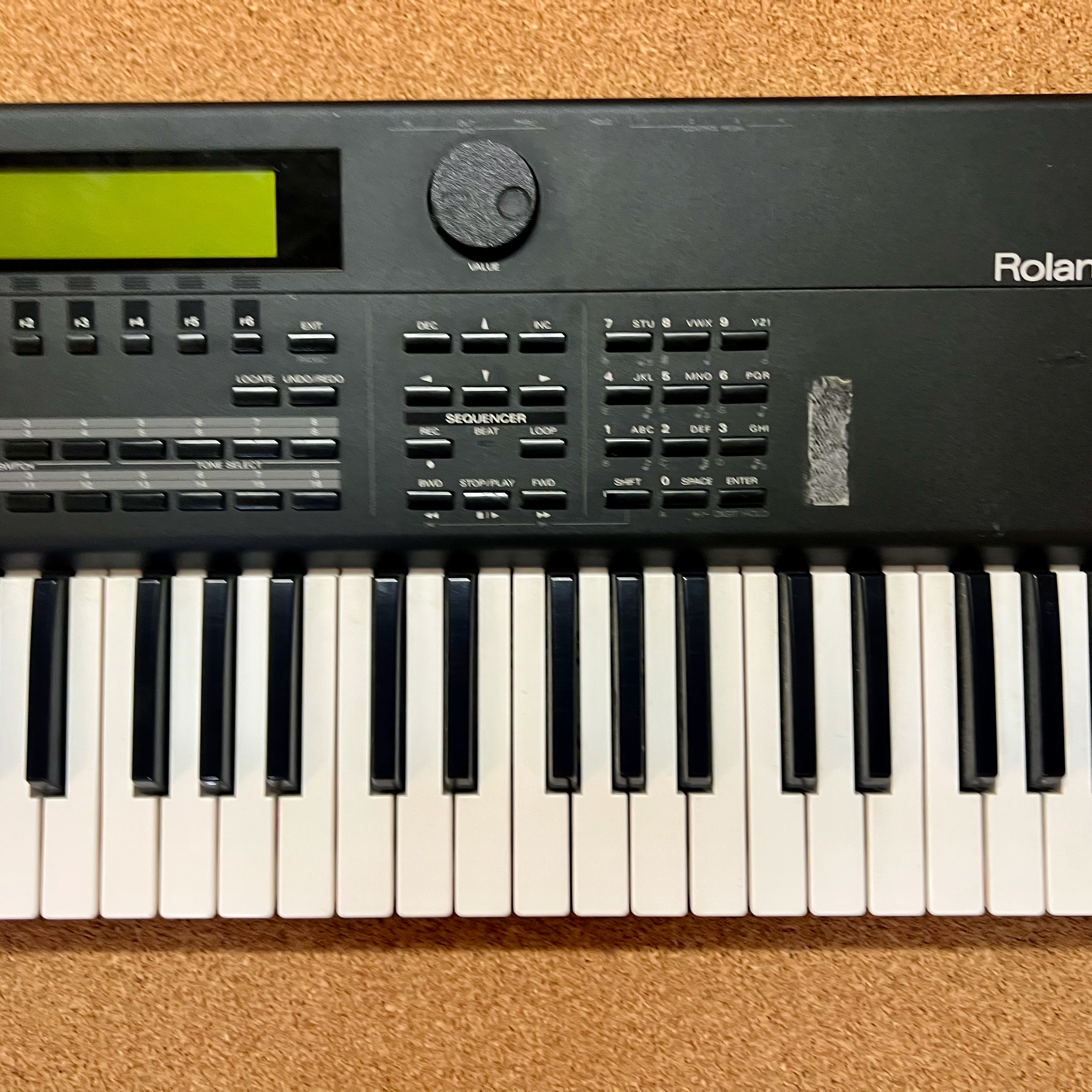 Roland XP-80 (36609)