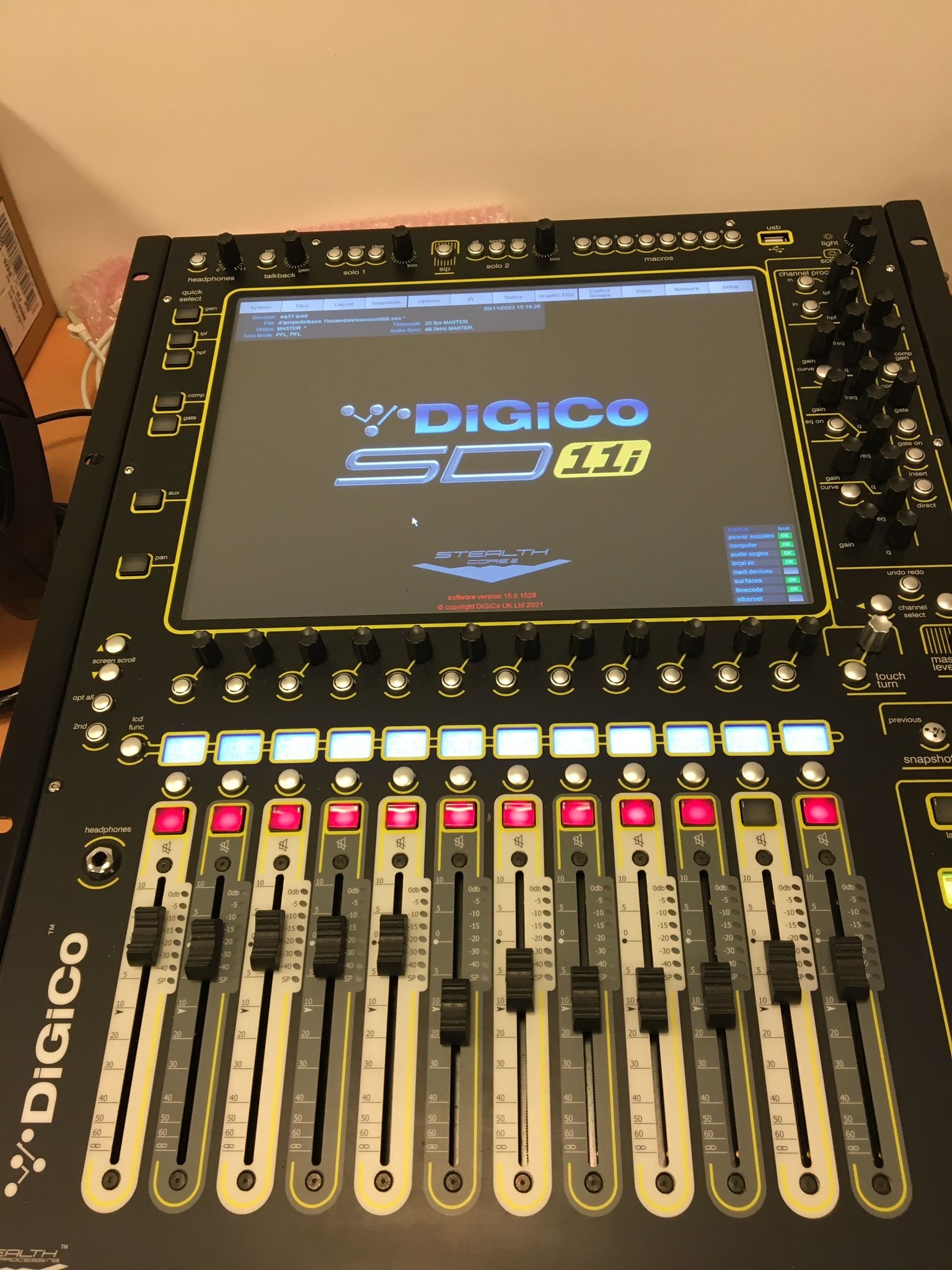 DiGiCo SD11i + D-Rack