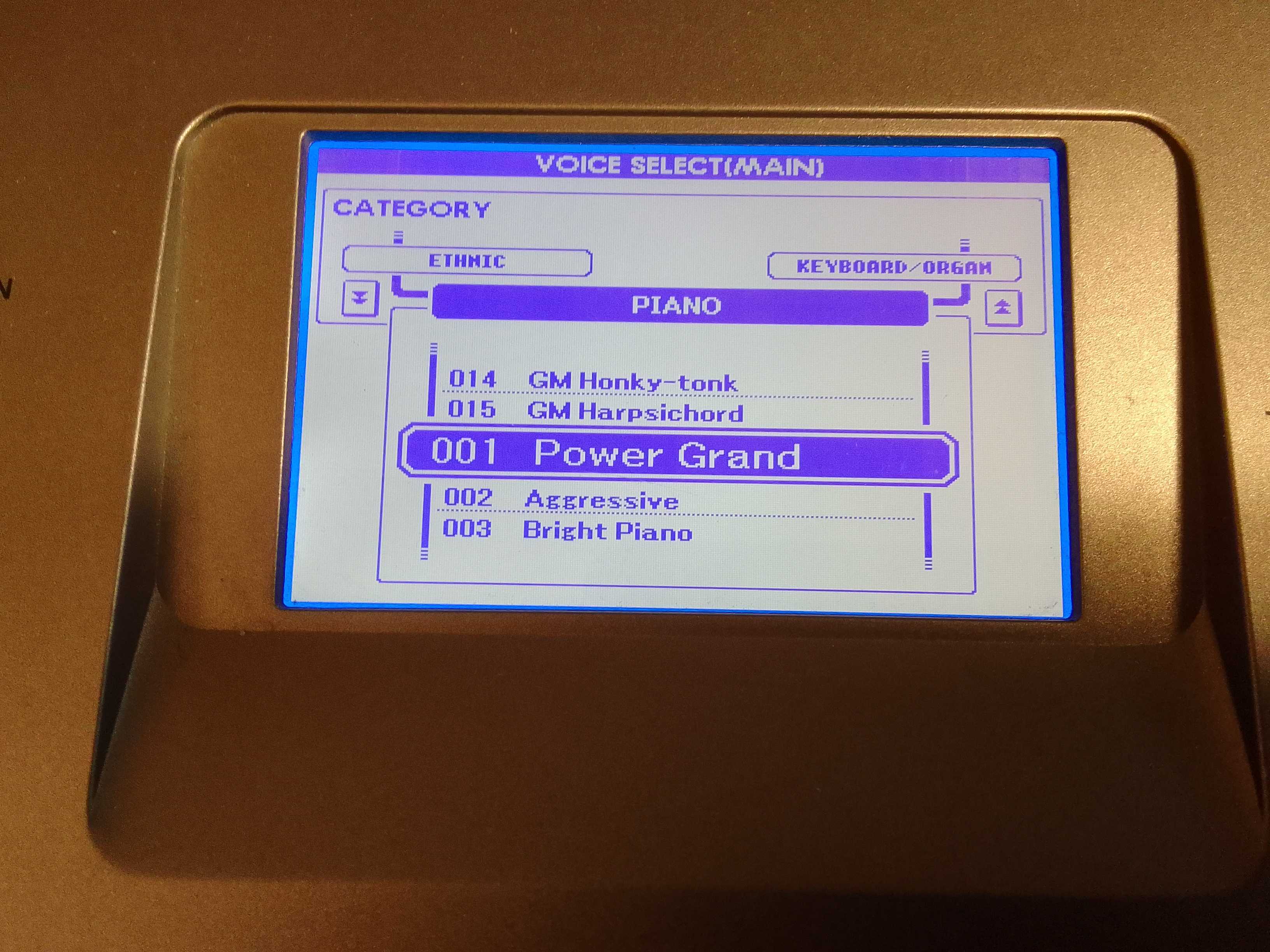 Yamaha MM6 (94121)