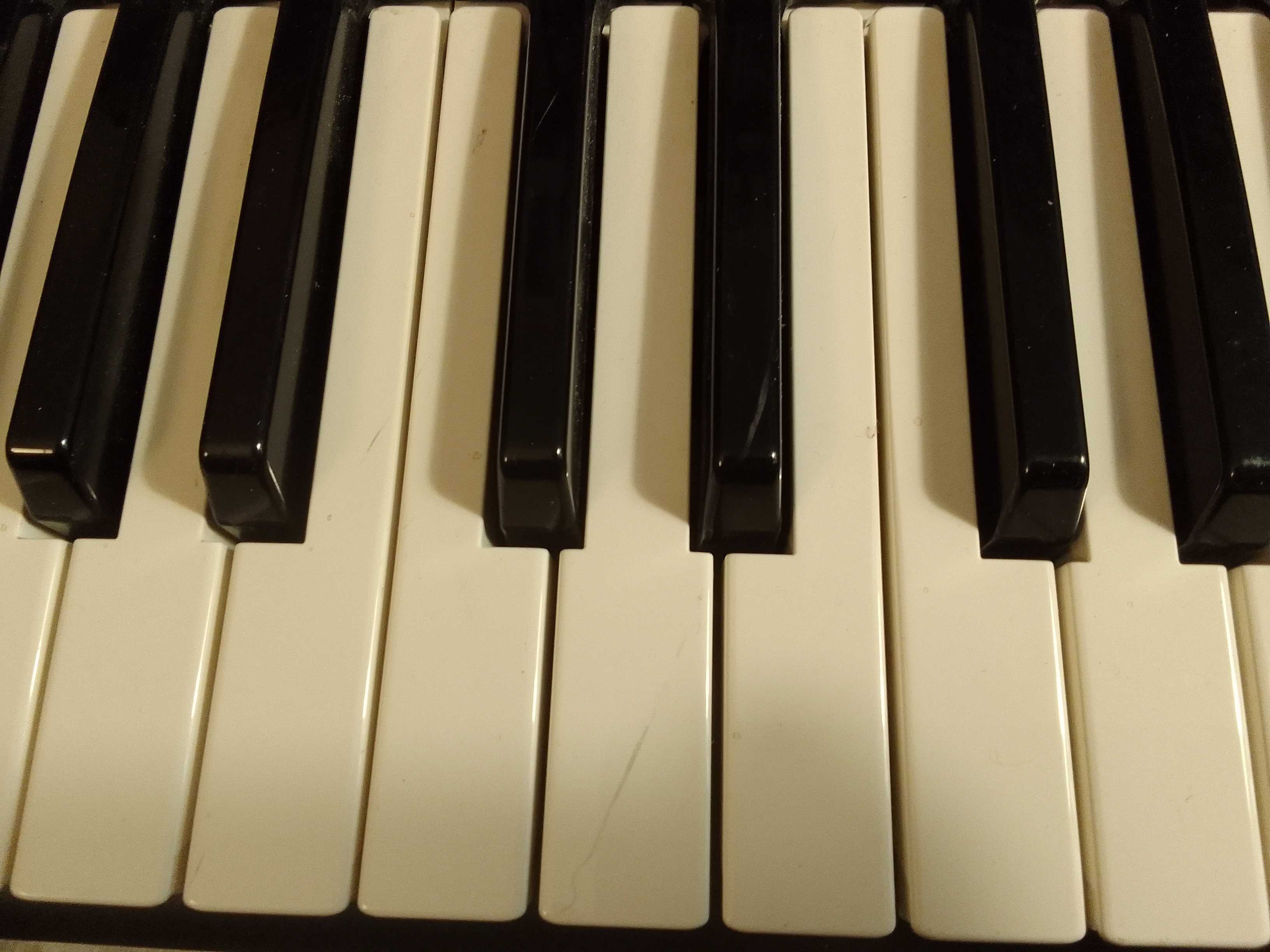 Yamaha MM6 (38088)