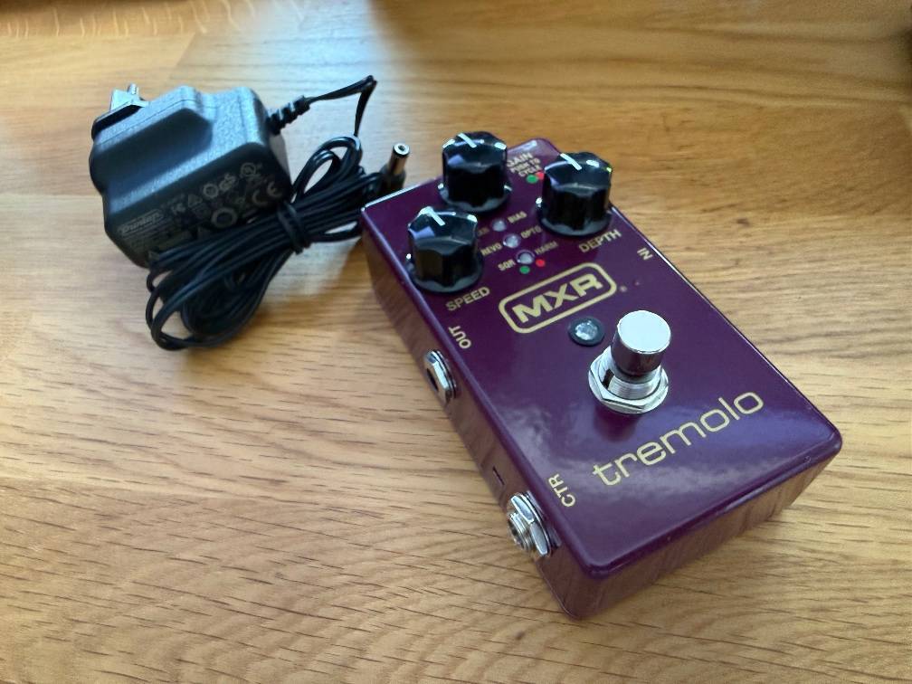 Pédale MXR M305 Tremolo