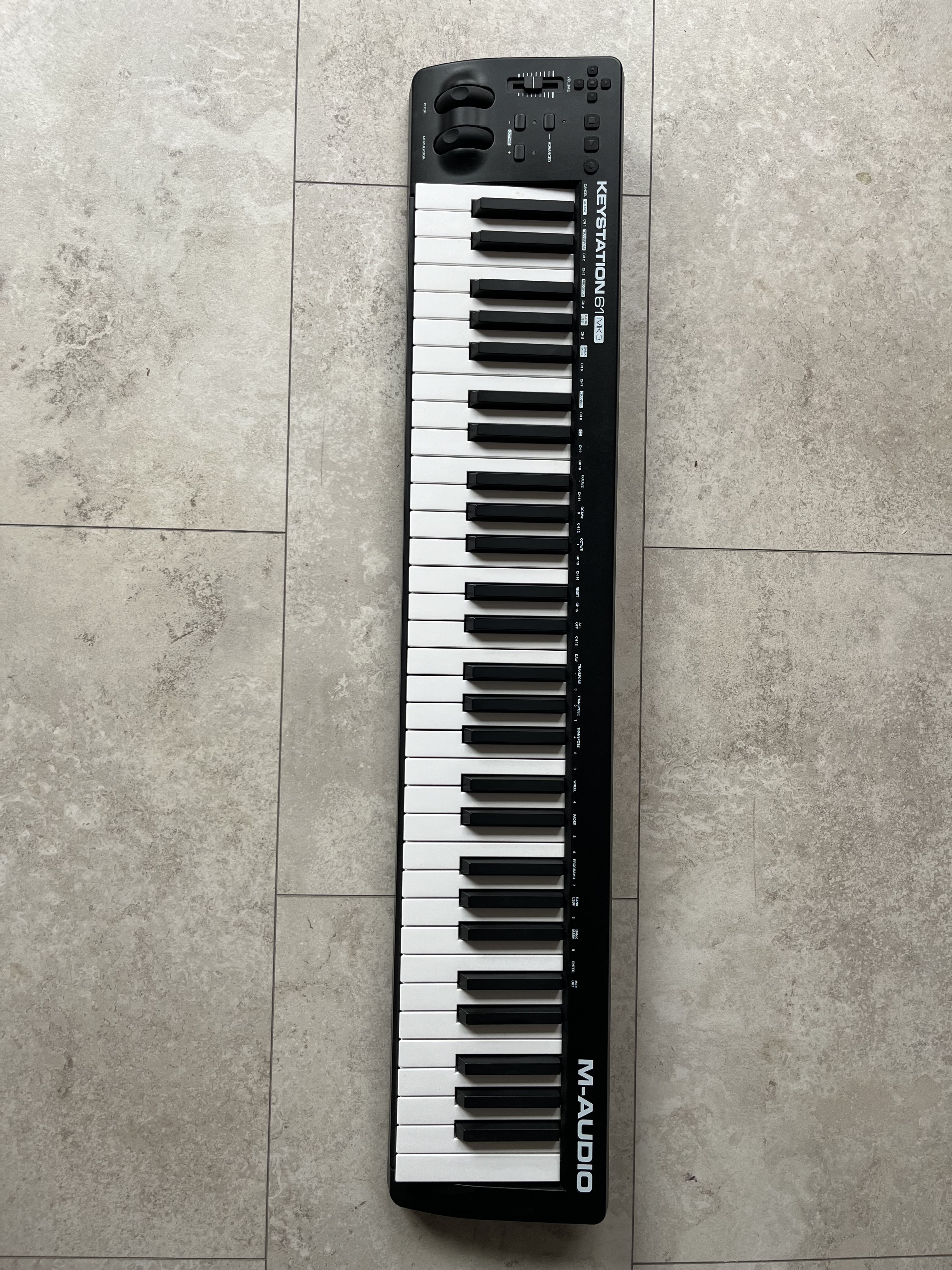 Clavier M-audio 61 touches