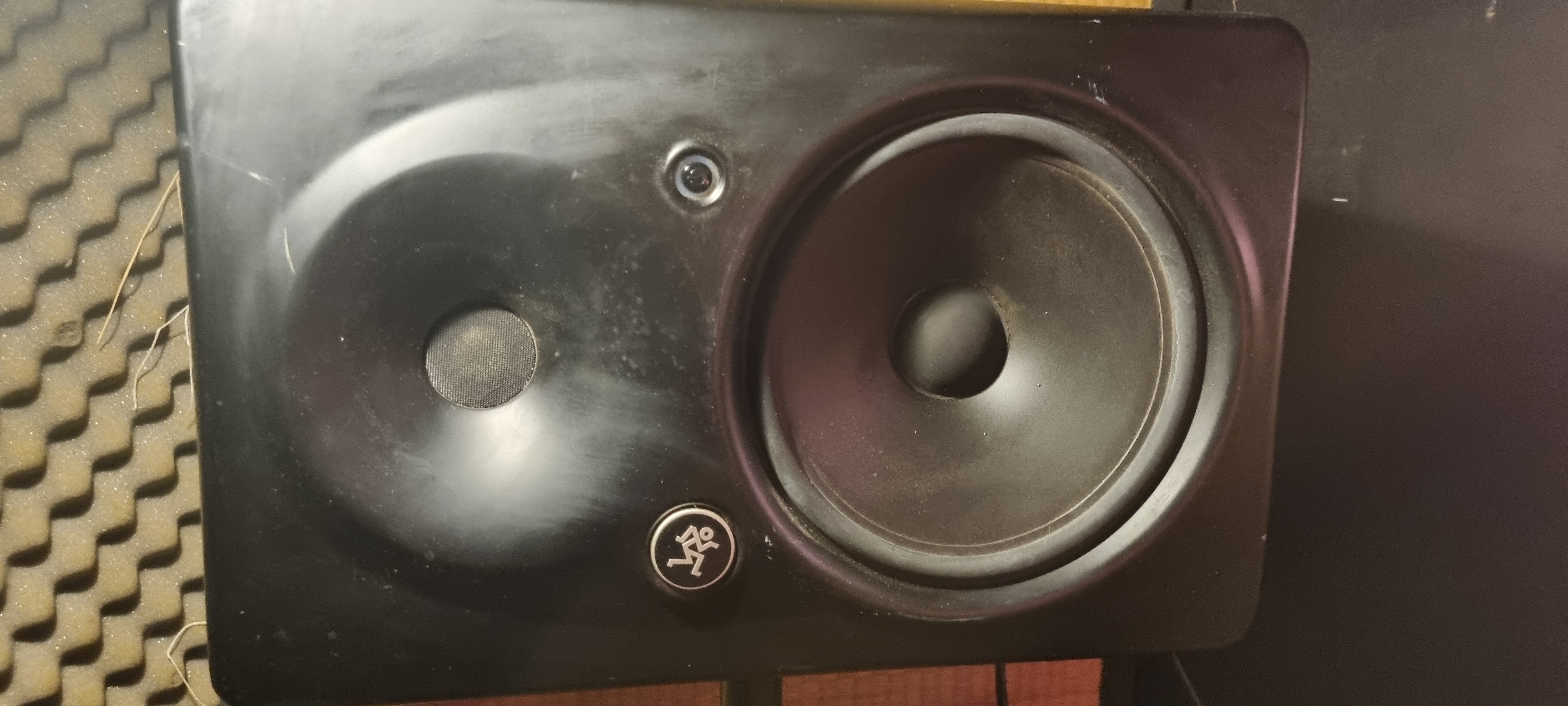 VEND 1 SEUL MONITOR HR824 MK2