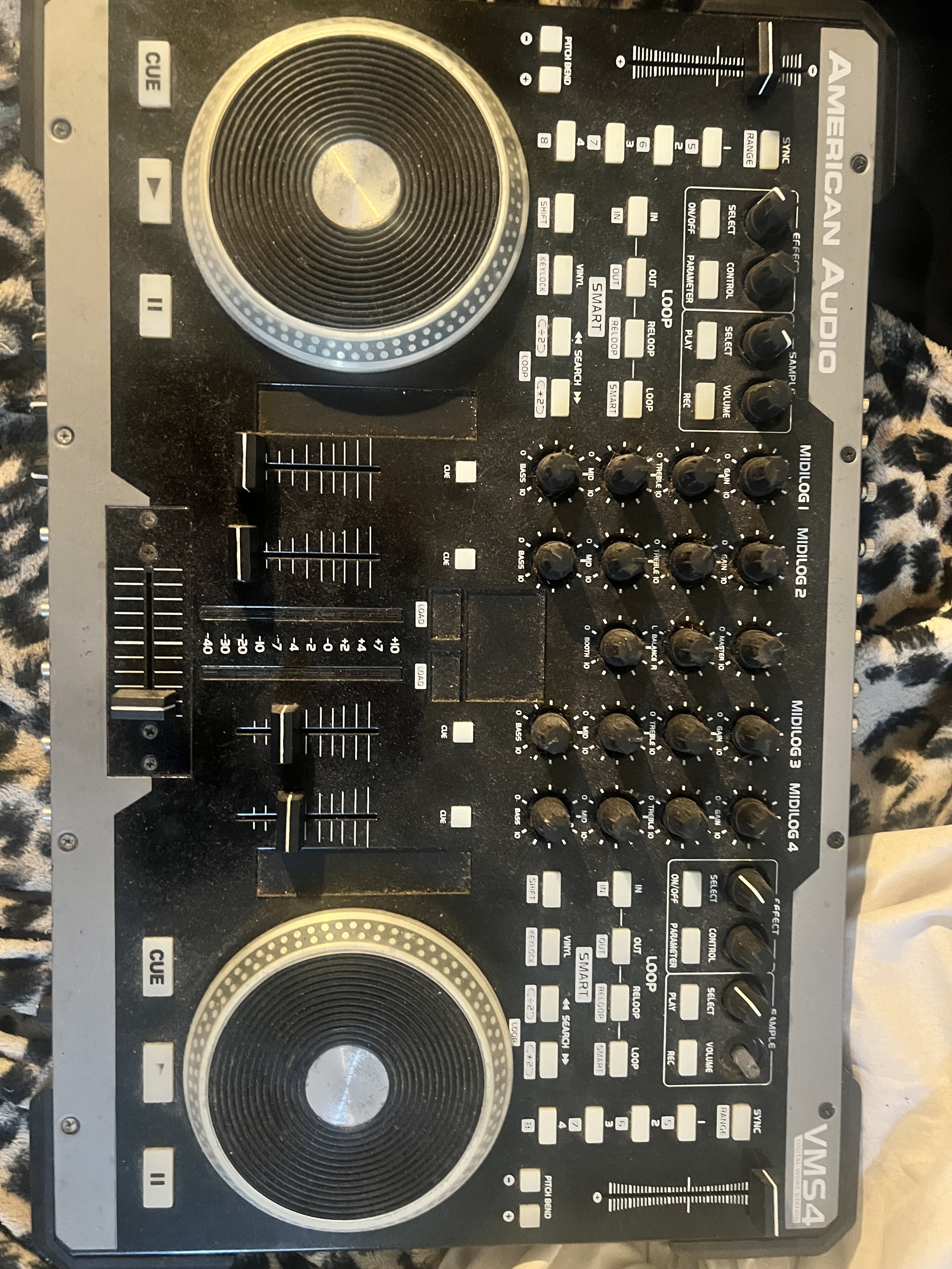 American audio vmx4