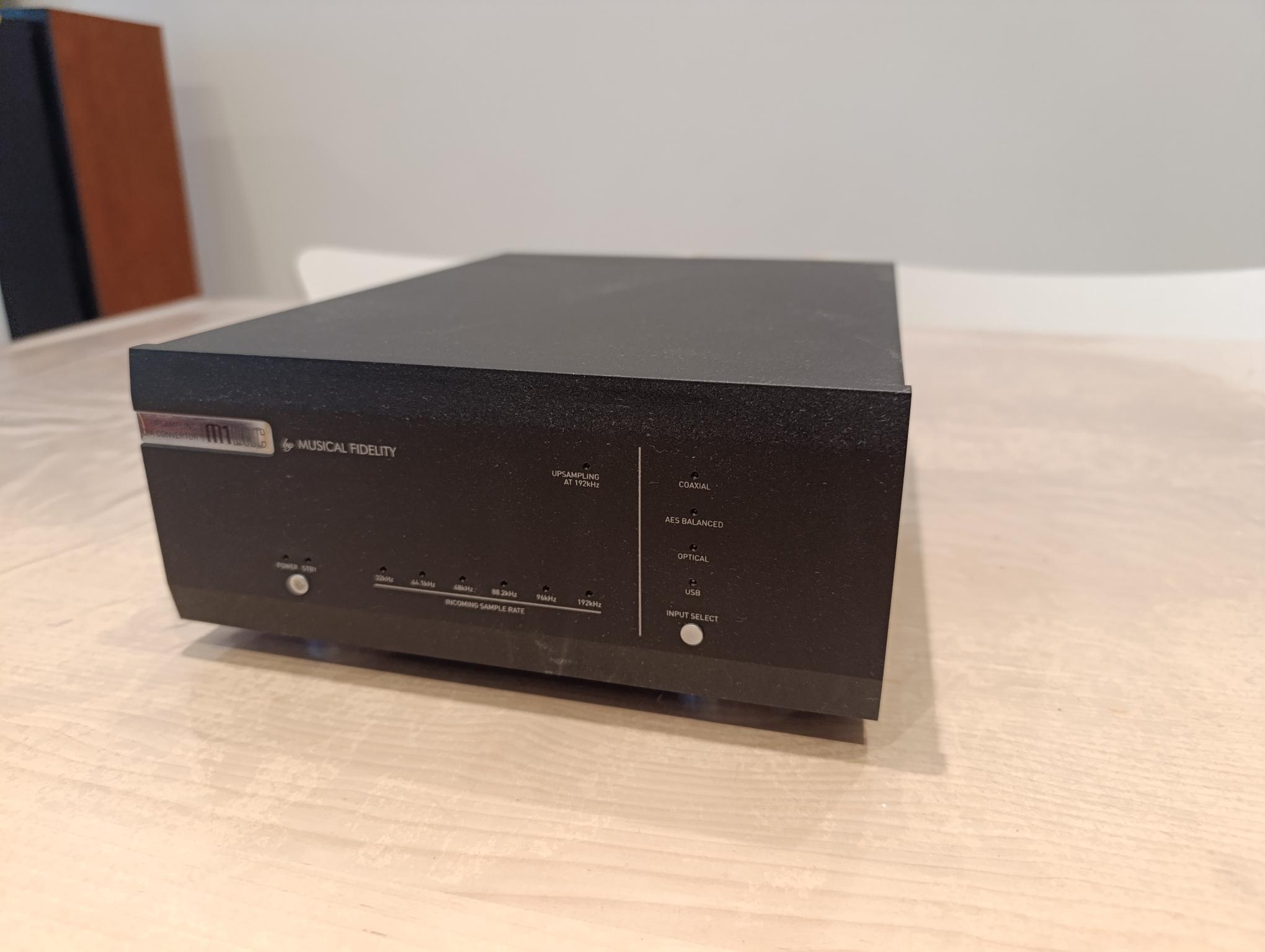 Vends Musical Fidelity M1DAC noir - parfait état