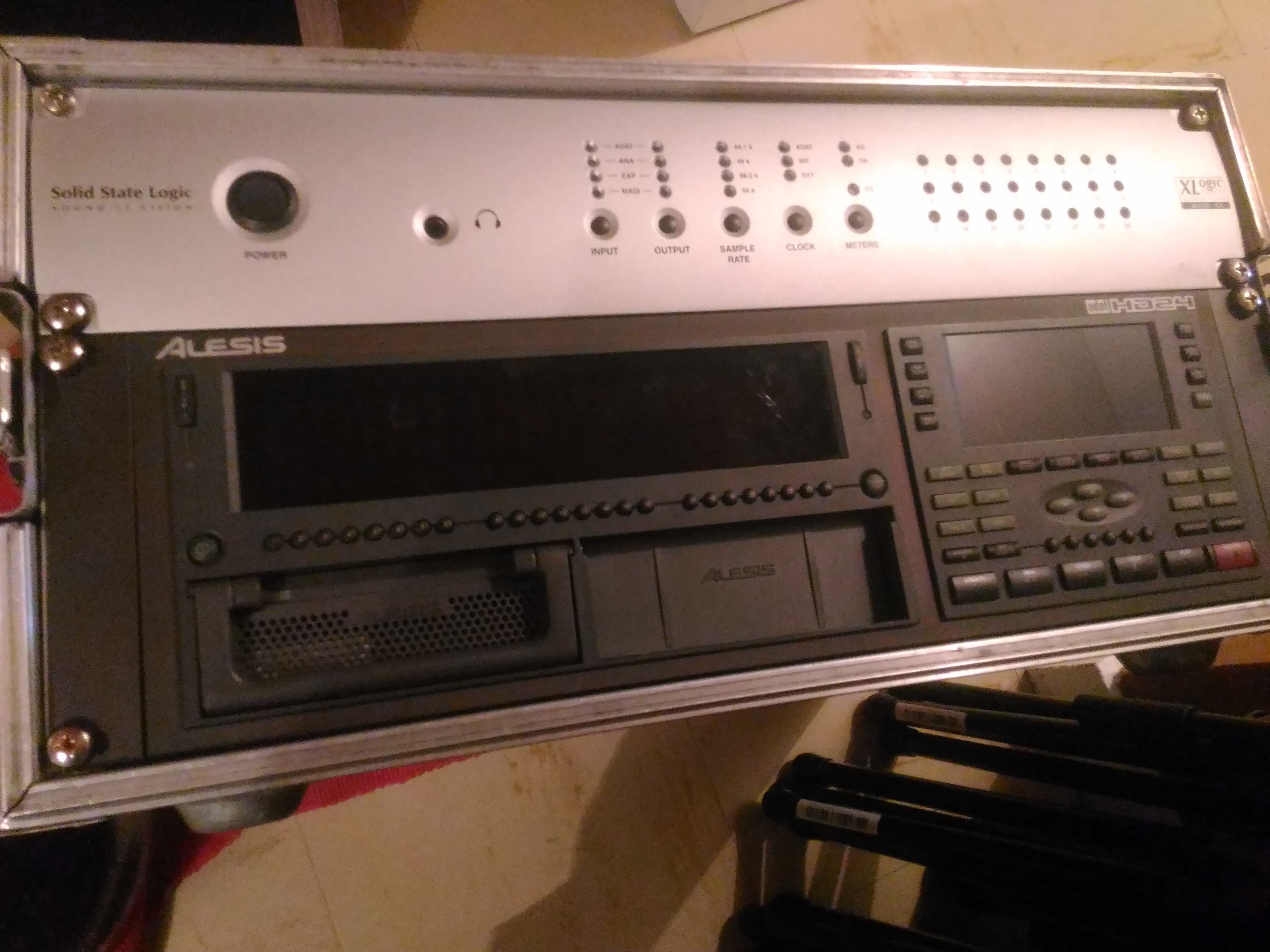 SSL ALPHALINK MADI AX + Carte PCI Express + Câble MADI + 8 Câble optique ADAT