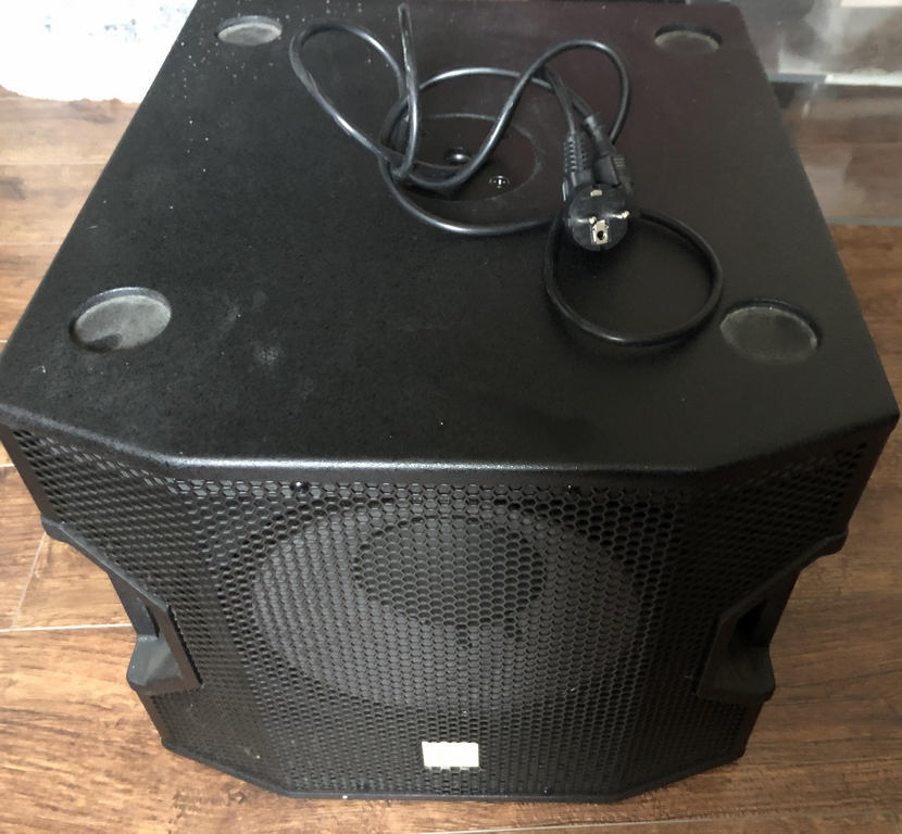 Vends Caisson de basse atcif Pyrit 112 sub A