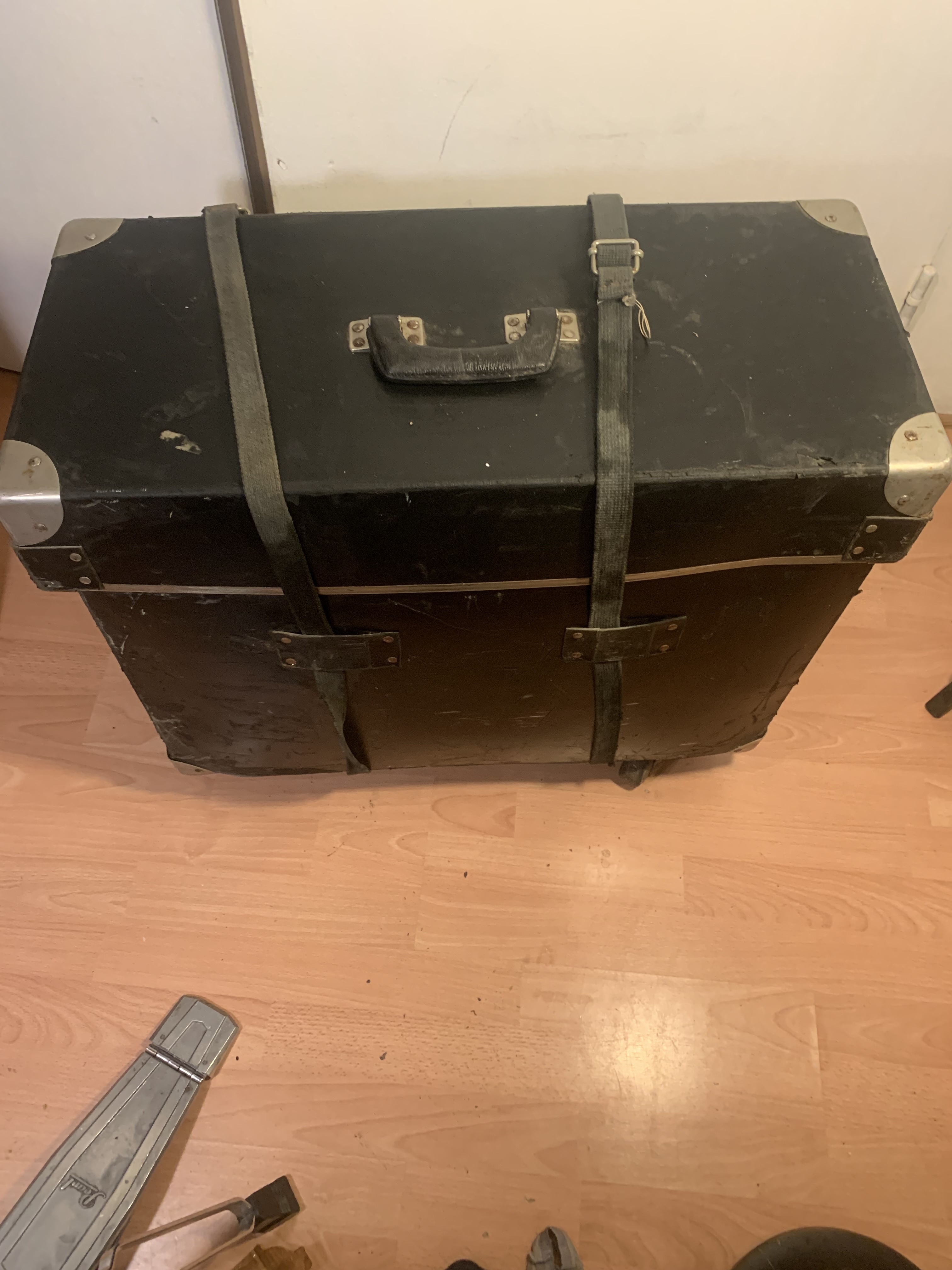 *Trap-case **HEIC