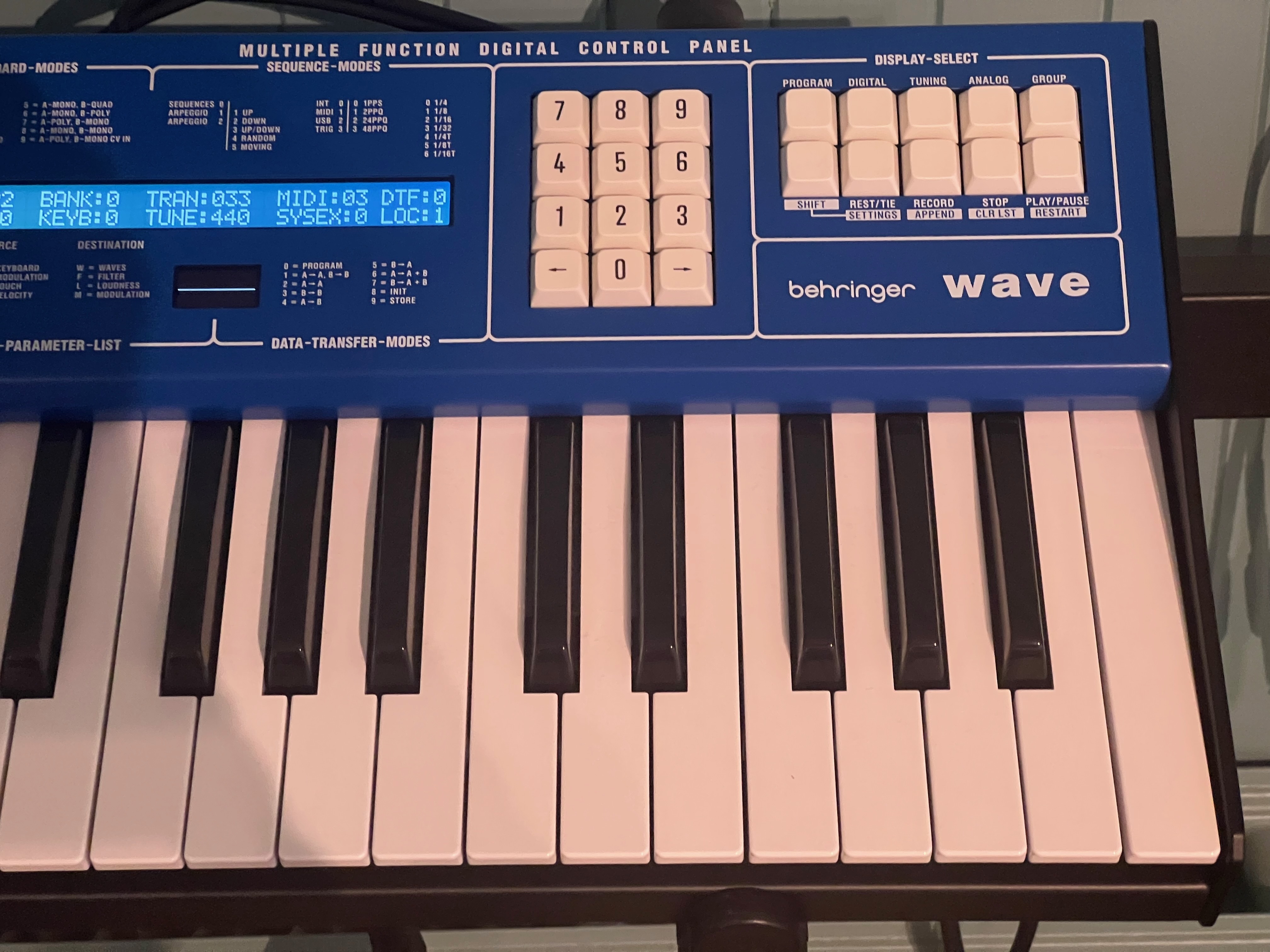 Behringer Wave (52861)