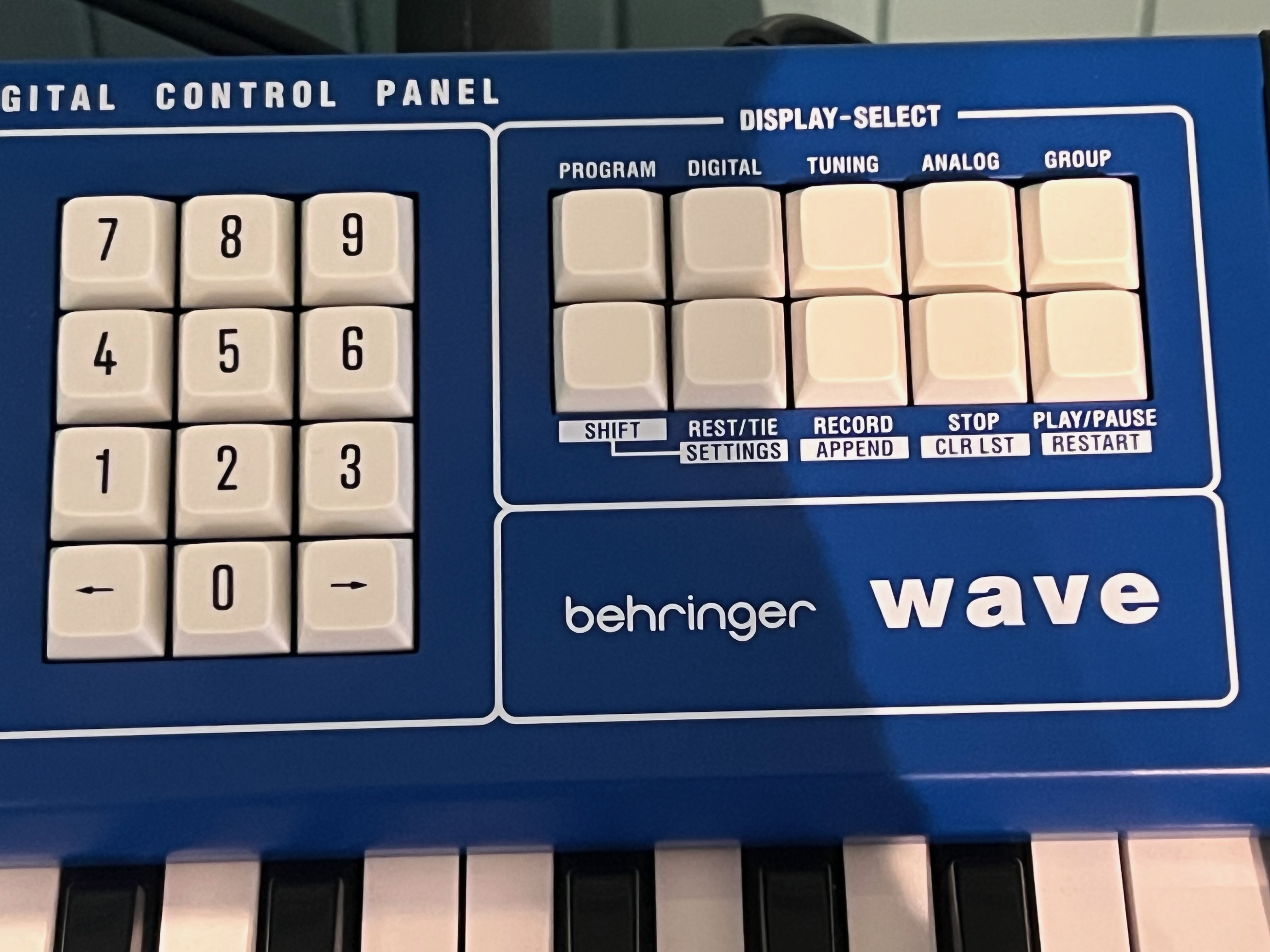 Behringer Wave (14970)