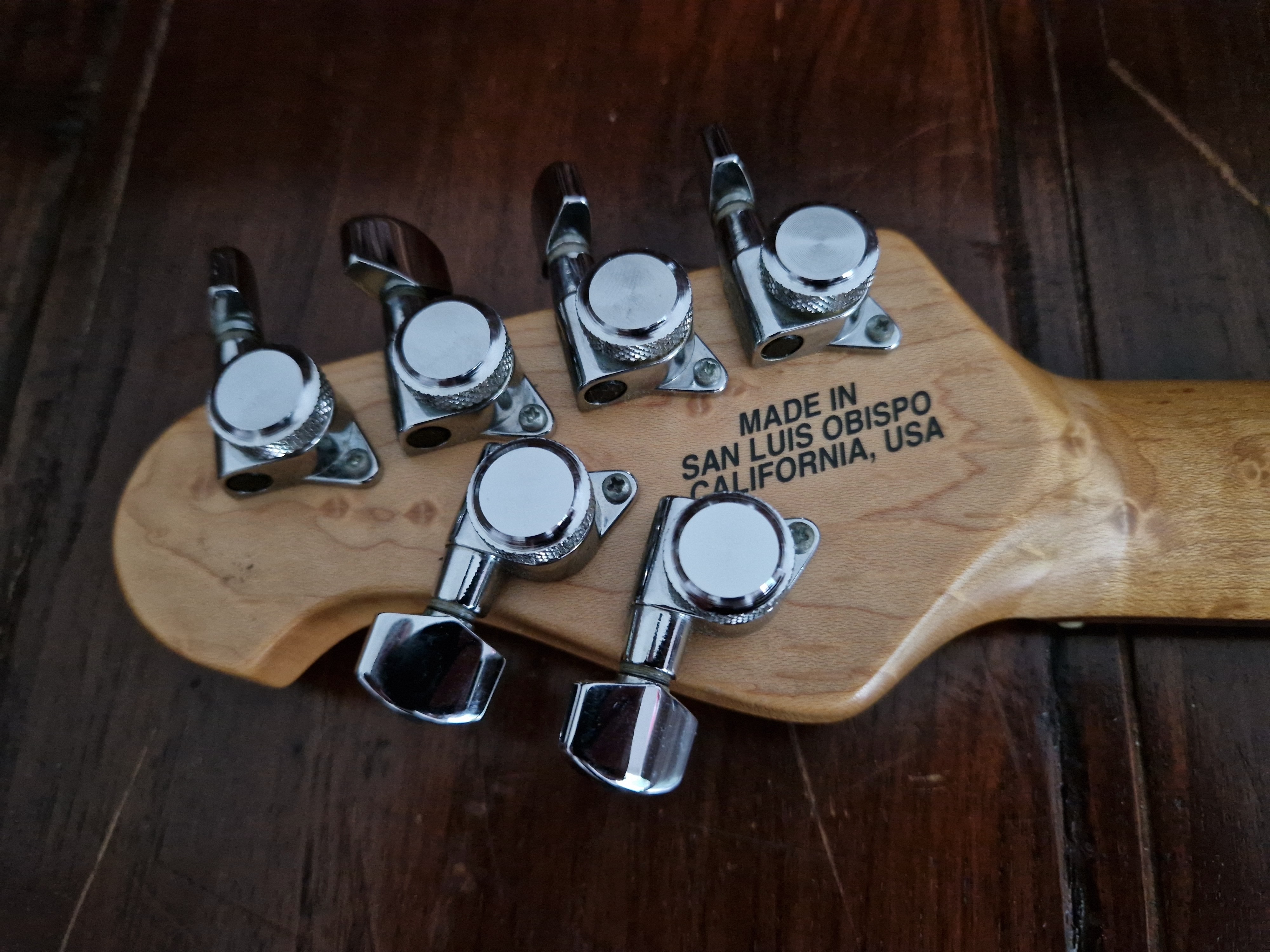 Music Man Luke (Vintage Tremolo) (7610)