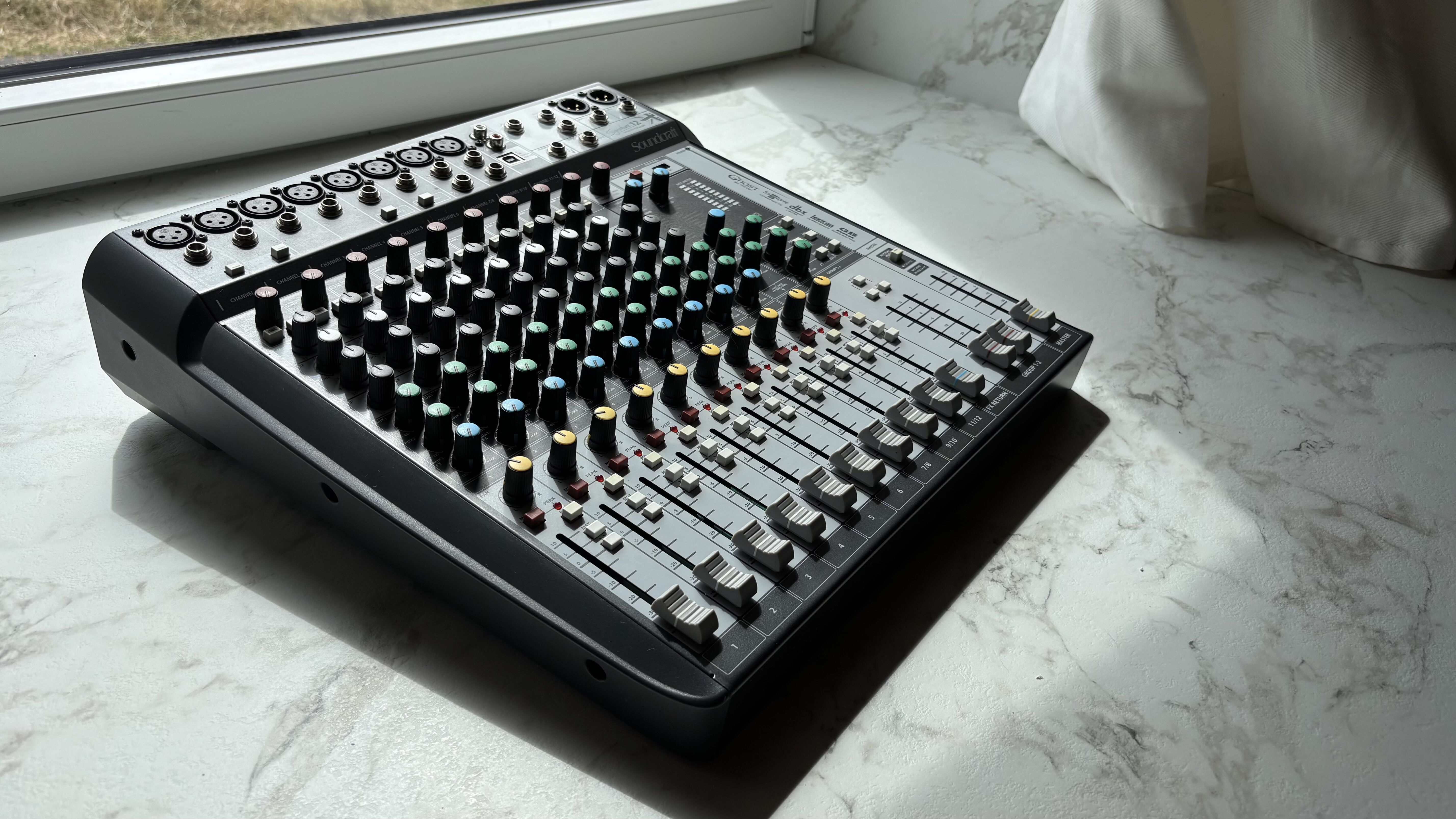 Soundcraft Signature 12 MTK (53250)