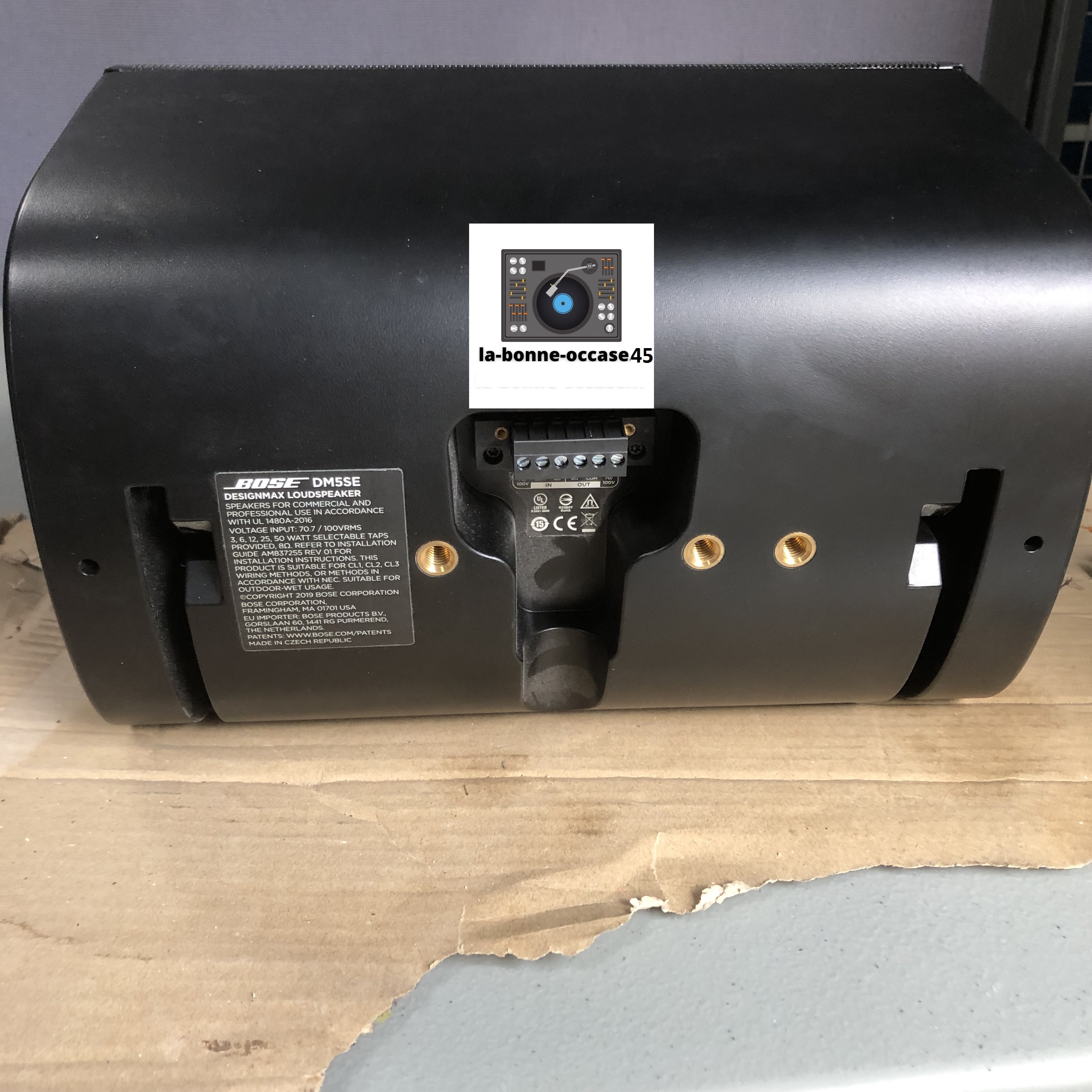 Enceinte BOSE DM