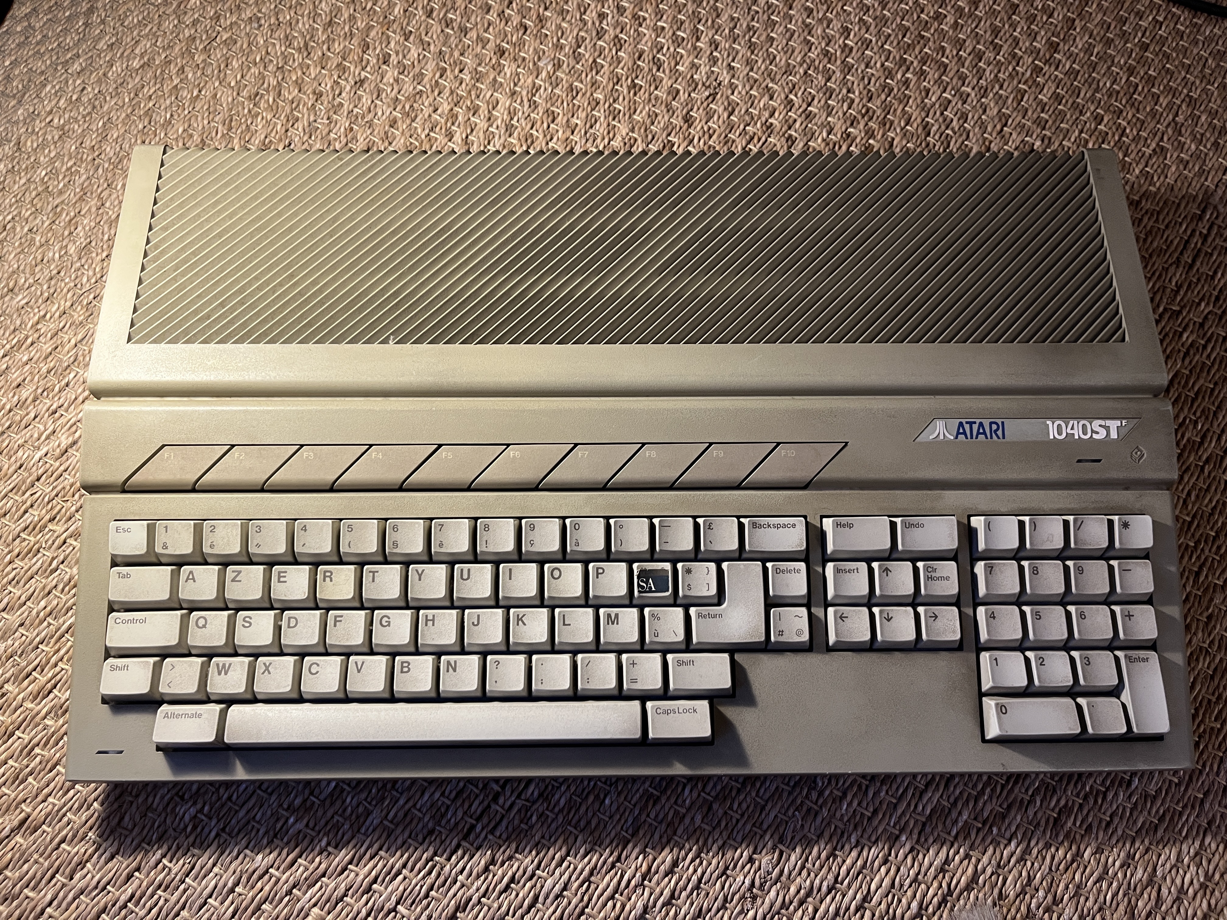 Atari 1040STf + SM124 + Dongle Notator + Lot Disquettes