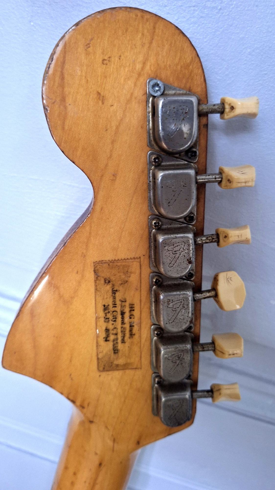 Fender Mustang 1973-07