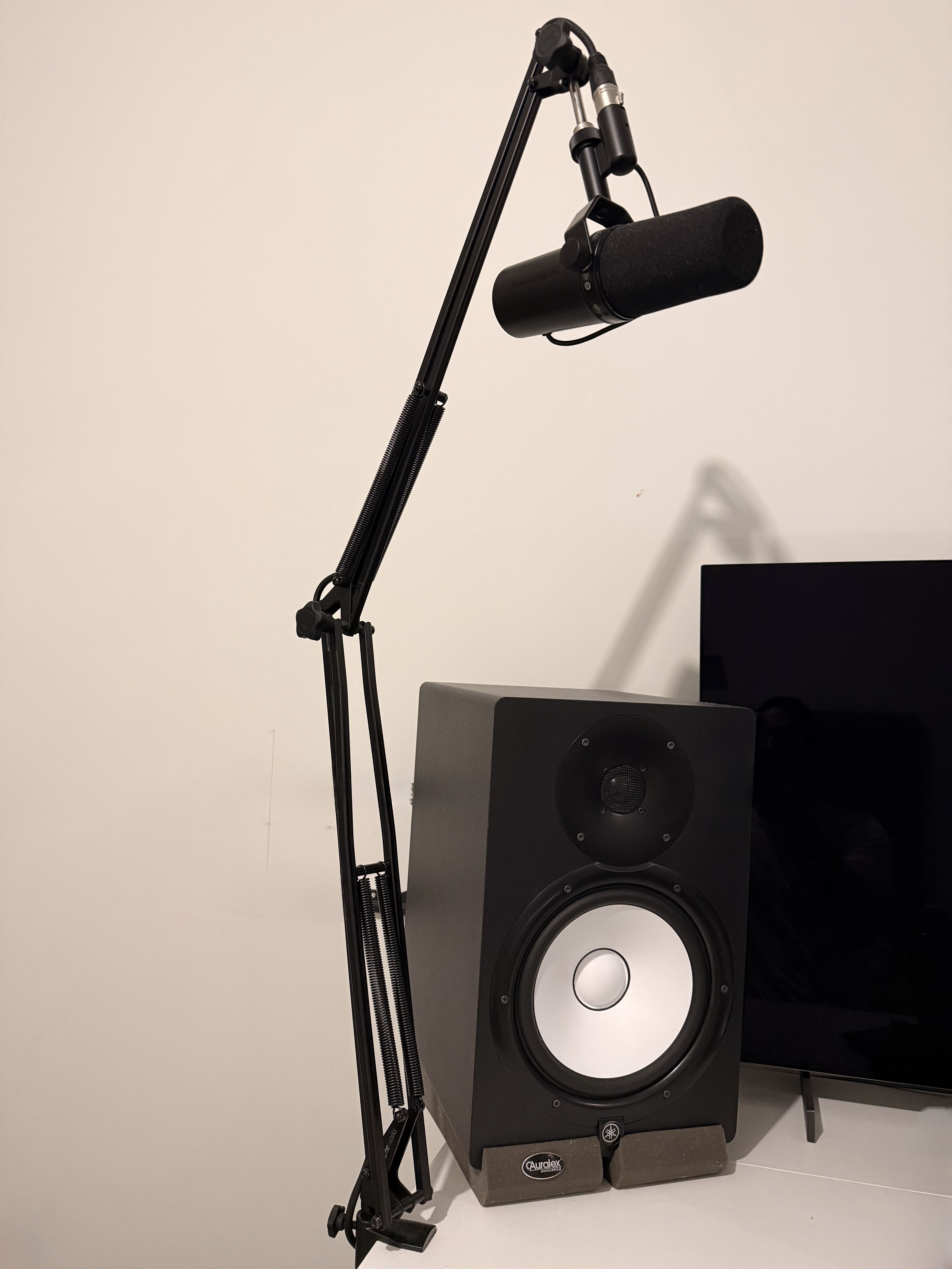 Vends Shure SM7dB + bras Gator Frameworks Spring Mic — comme neuf, sous garantie