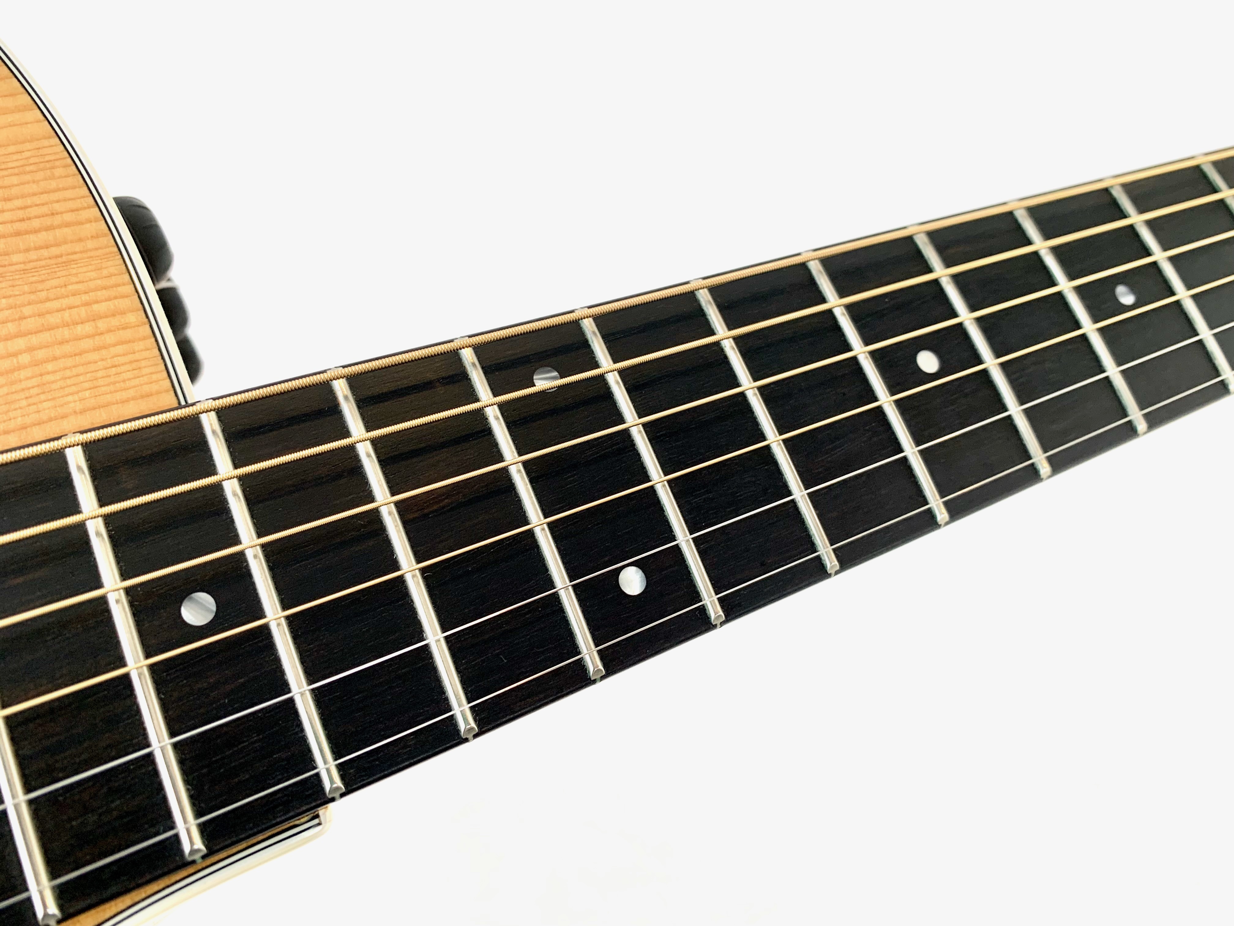 Taylor 214ce (96916)