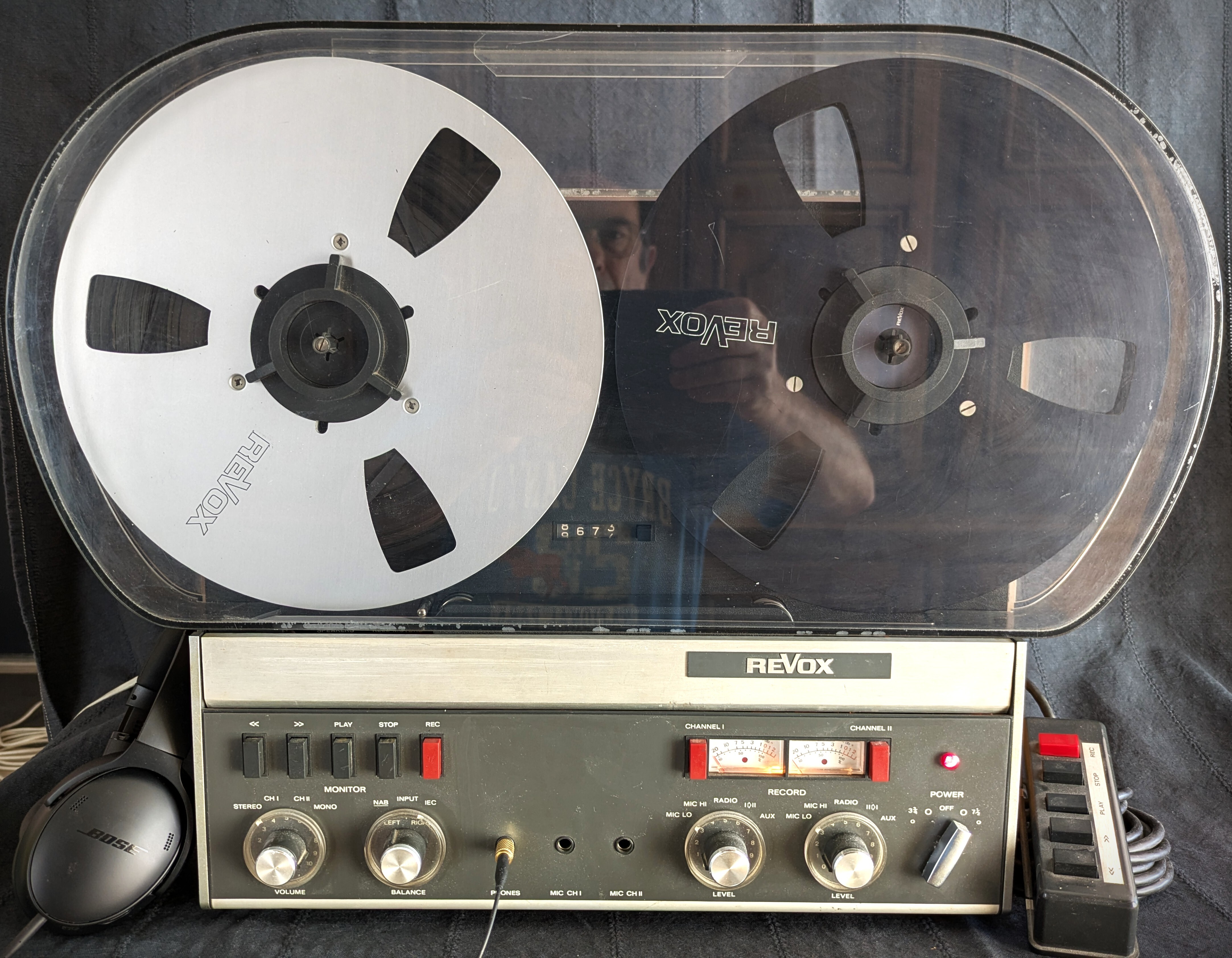 Vends Magnétophone REVOX A77 version III + 13 bobines 26,5 cm en alu pleines