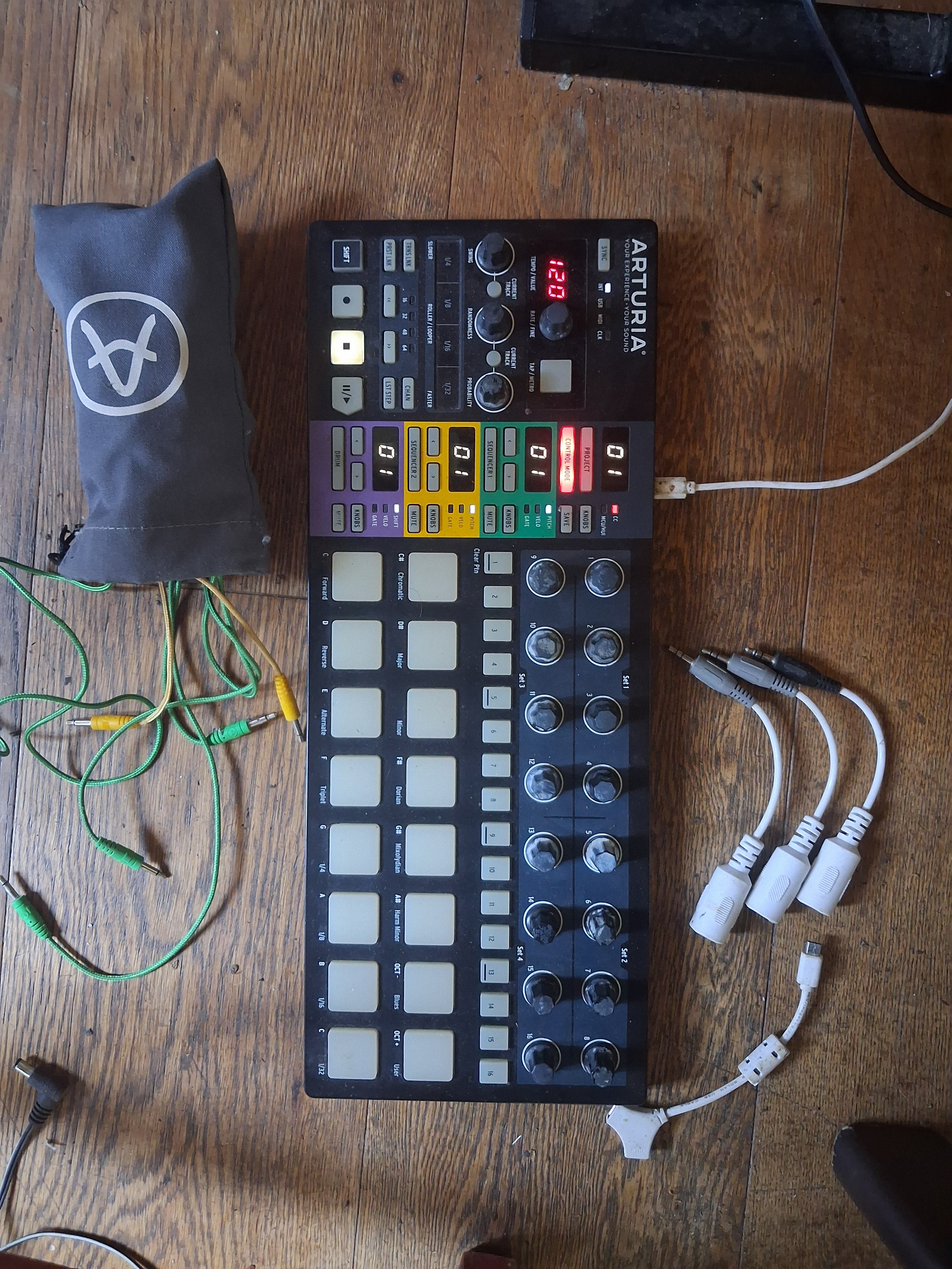 Vends Beatstep Pro
