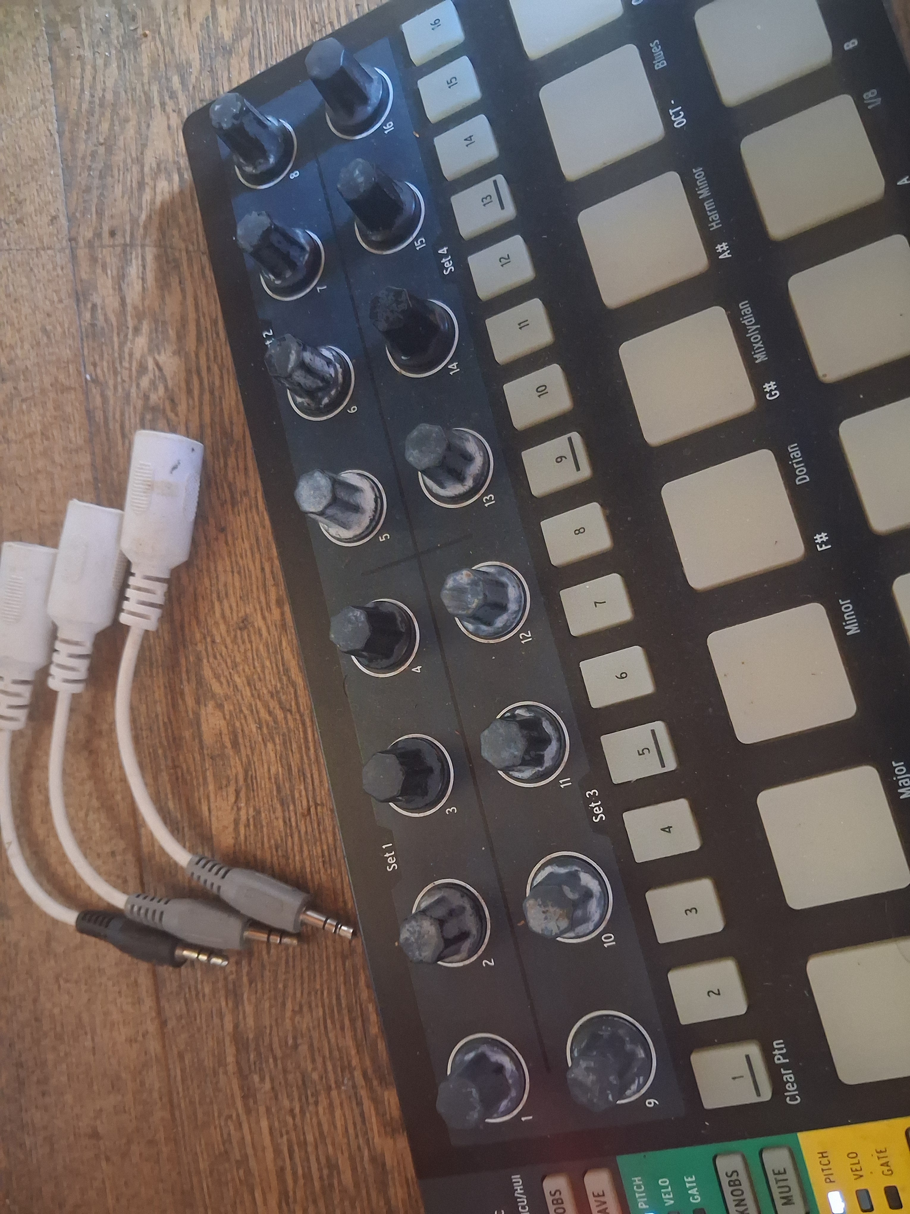 Arturia BeatStep Pro (84241)