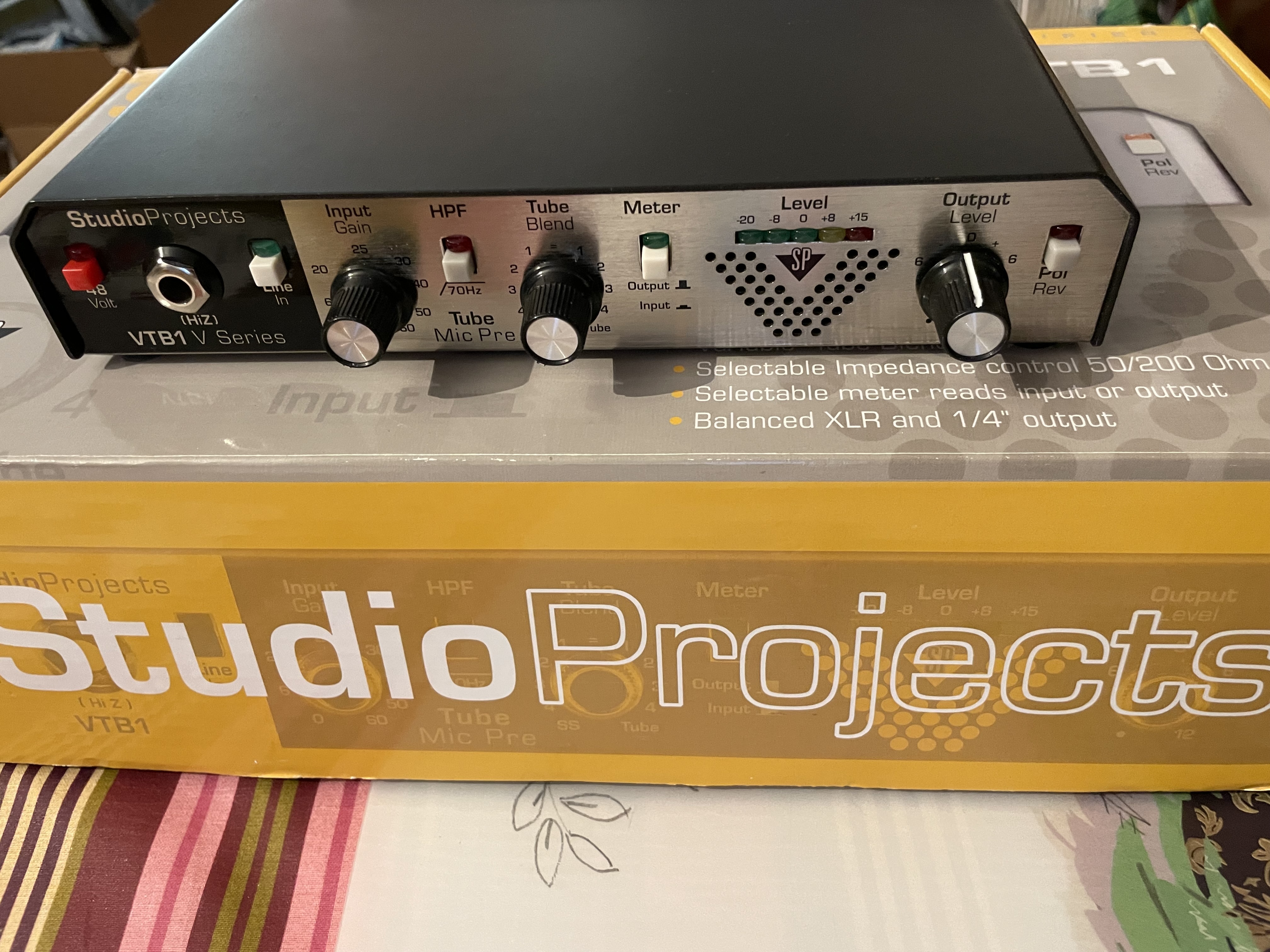 Vends Studio Projects VTB1