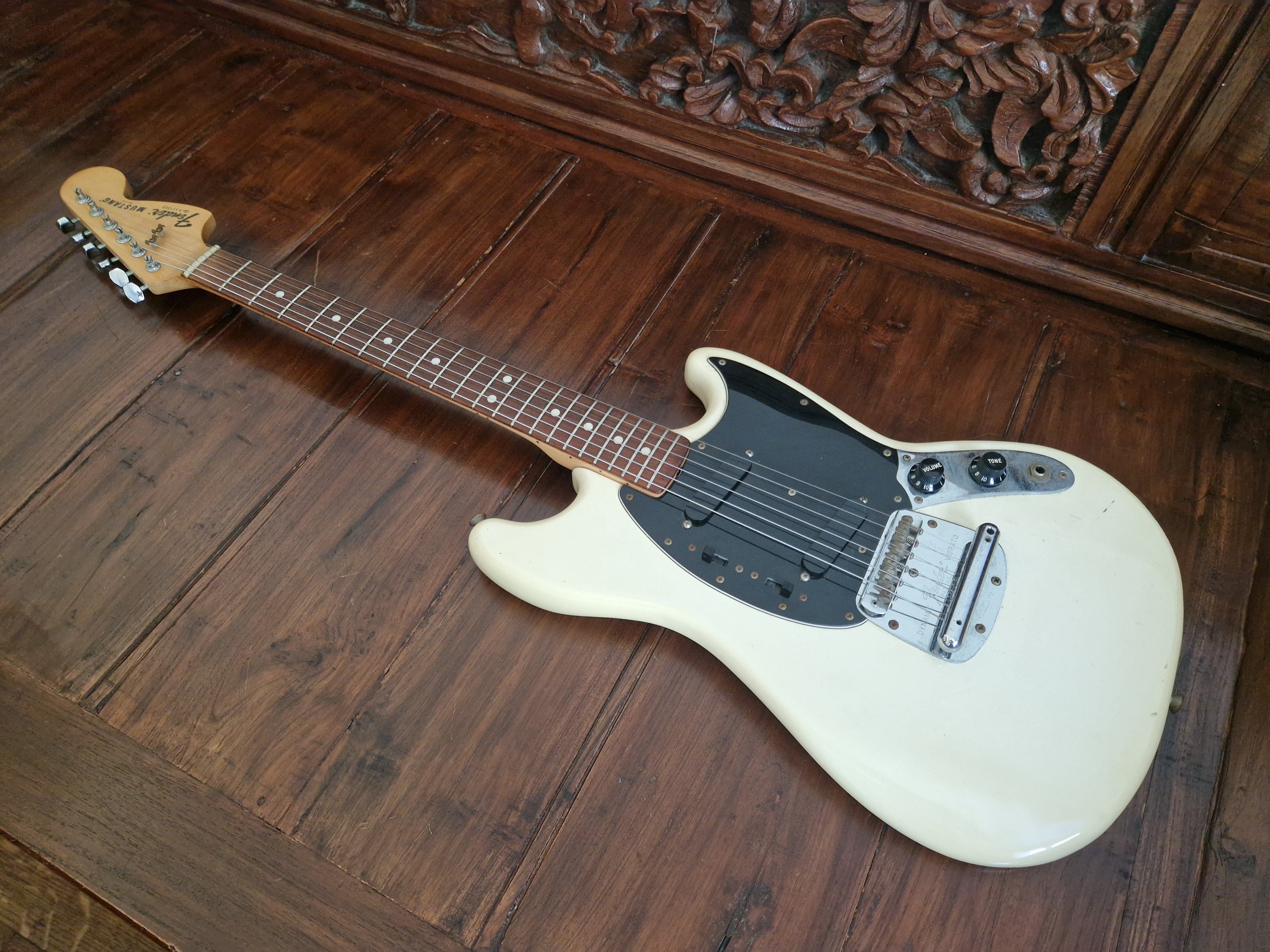 Fender Mustang (1964-1982) (17560)