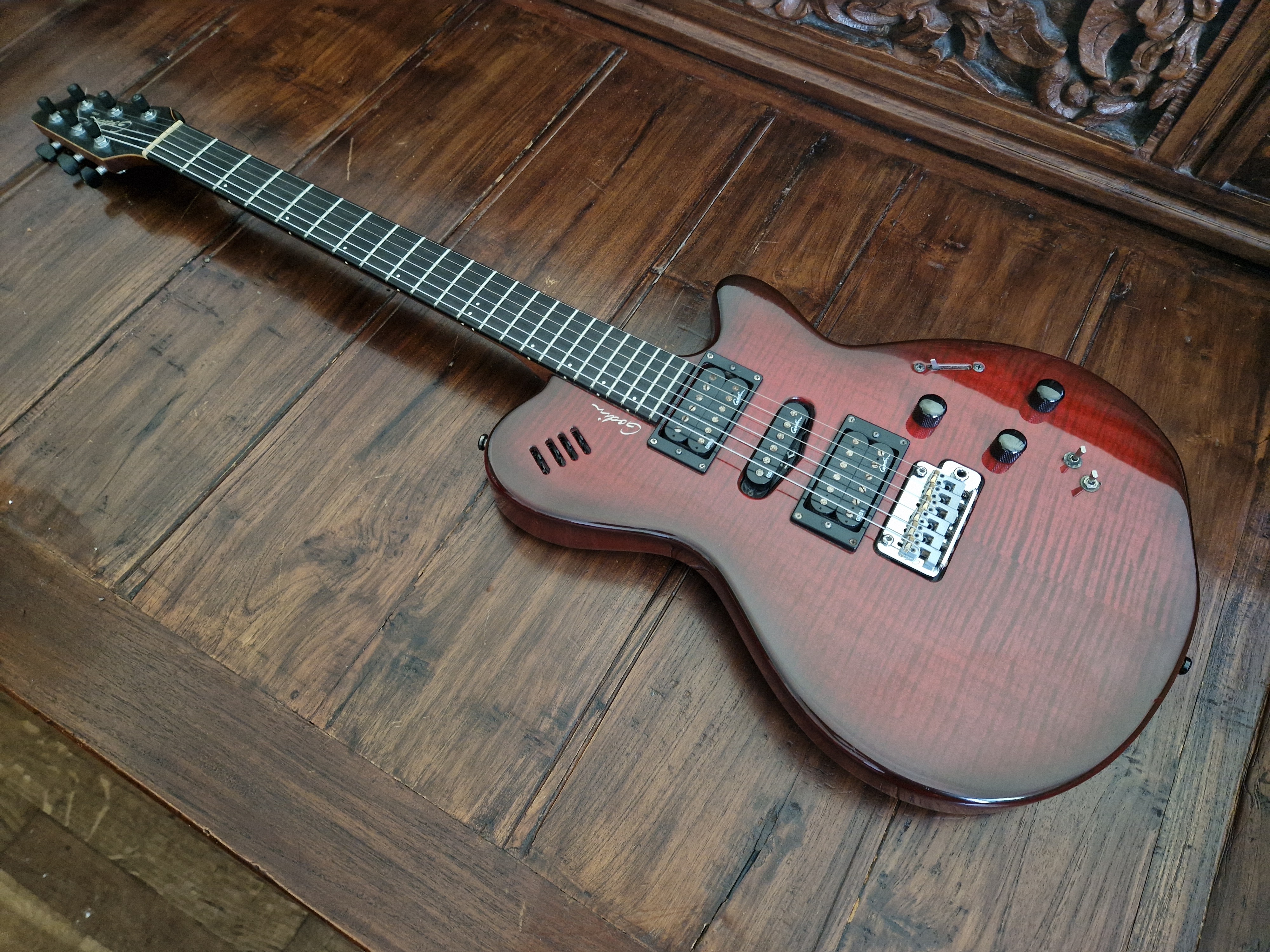 Godin xtSA (42904)