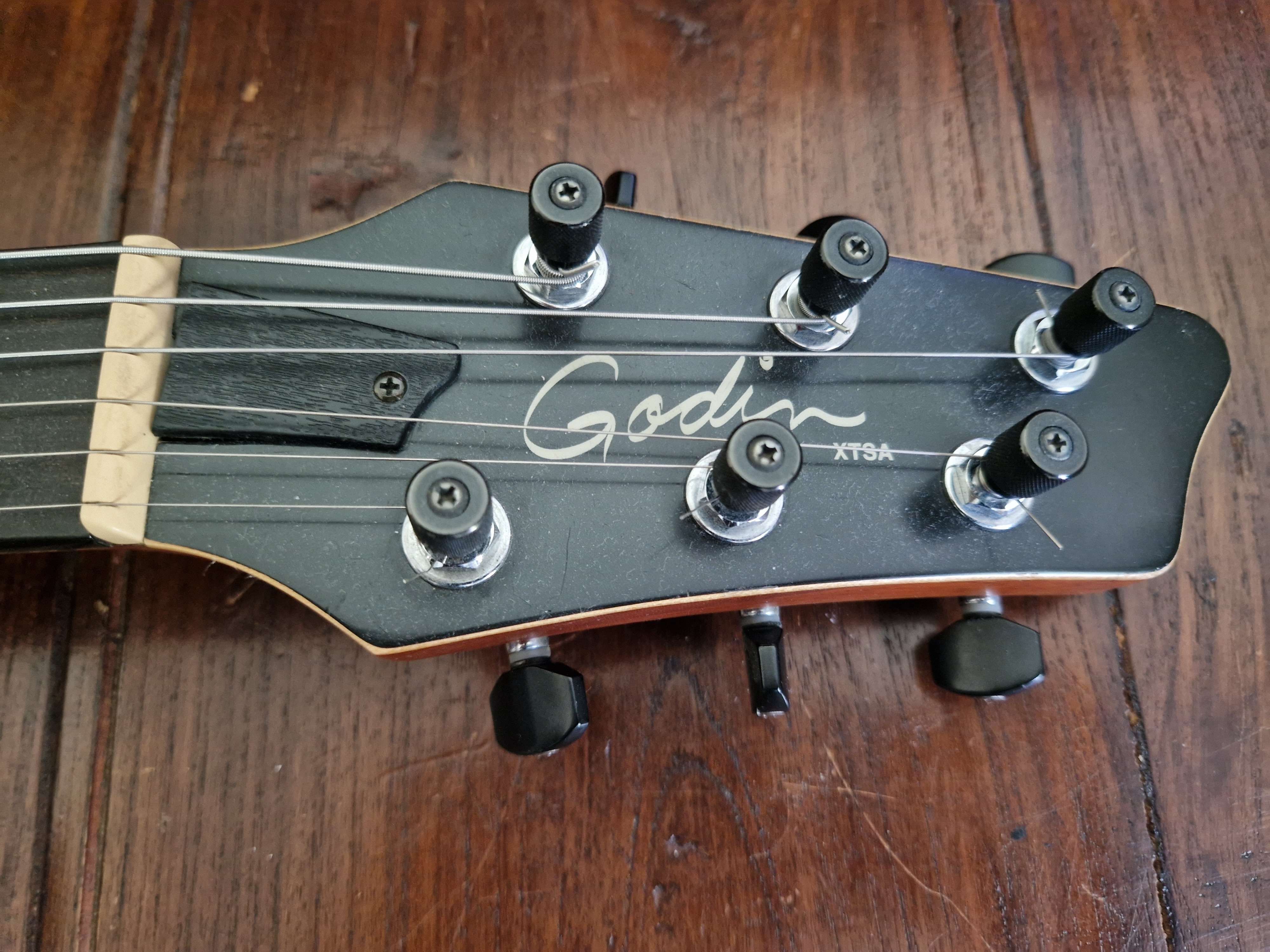 Godin xtSA (14832)