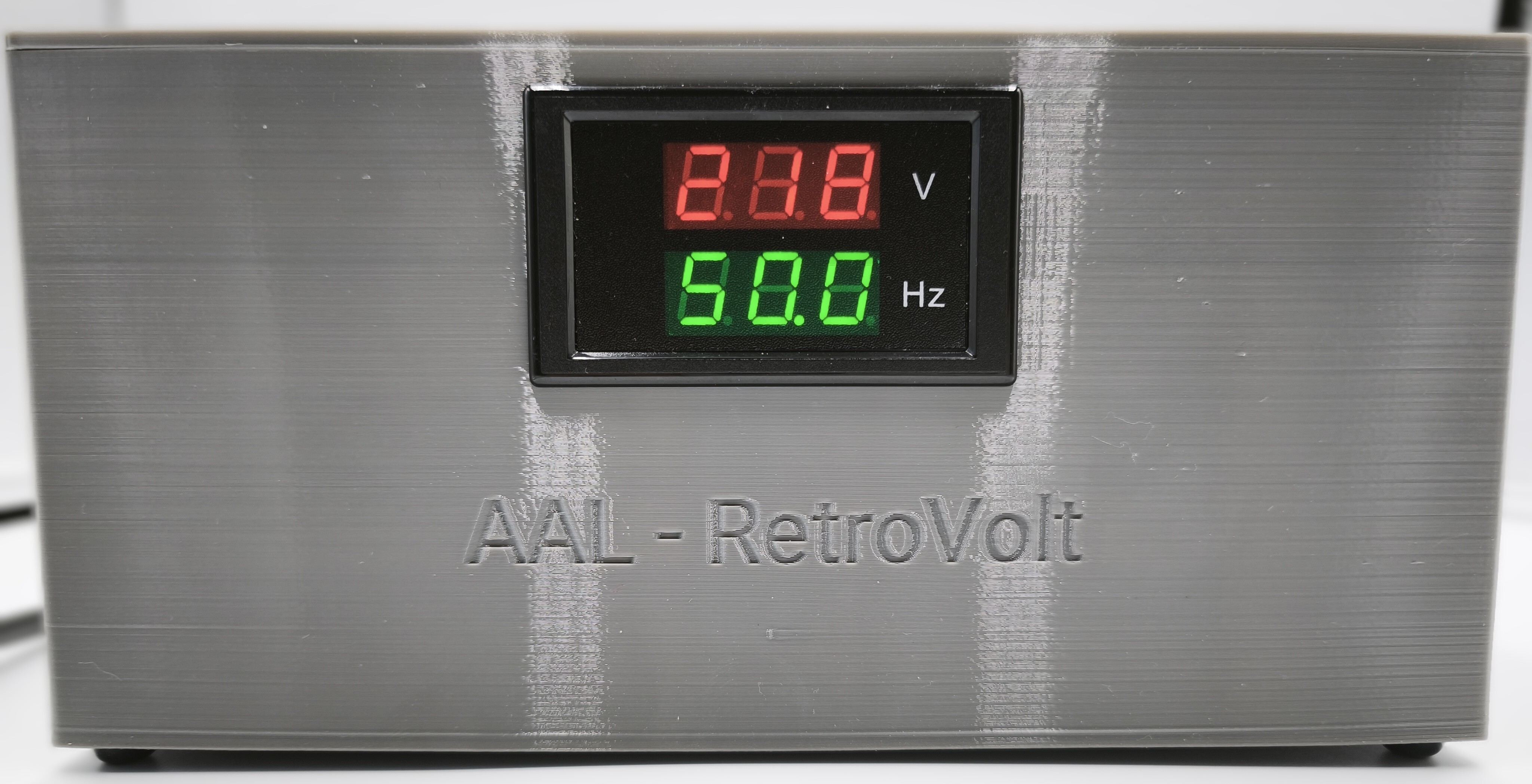 RetroVolt - Voltmeter view 1