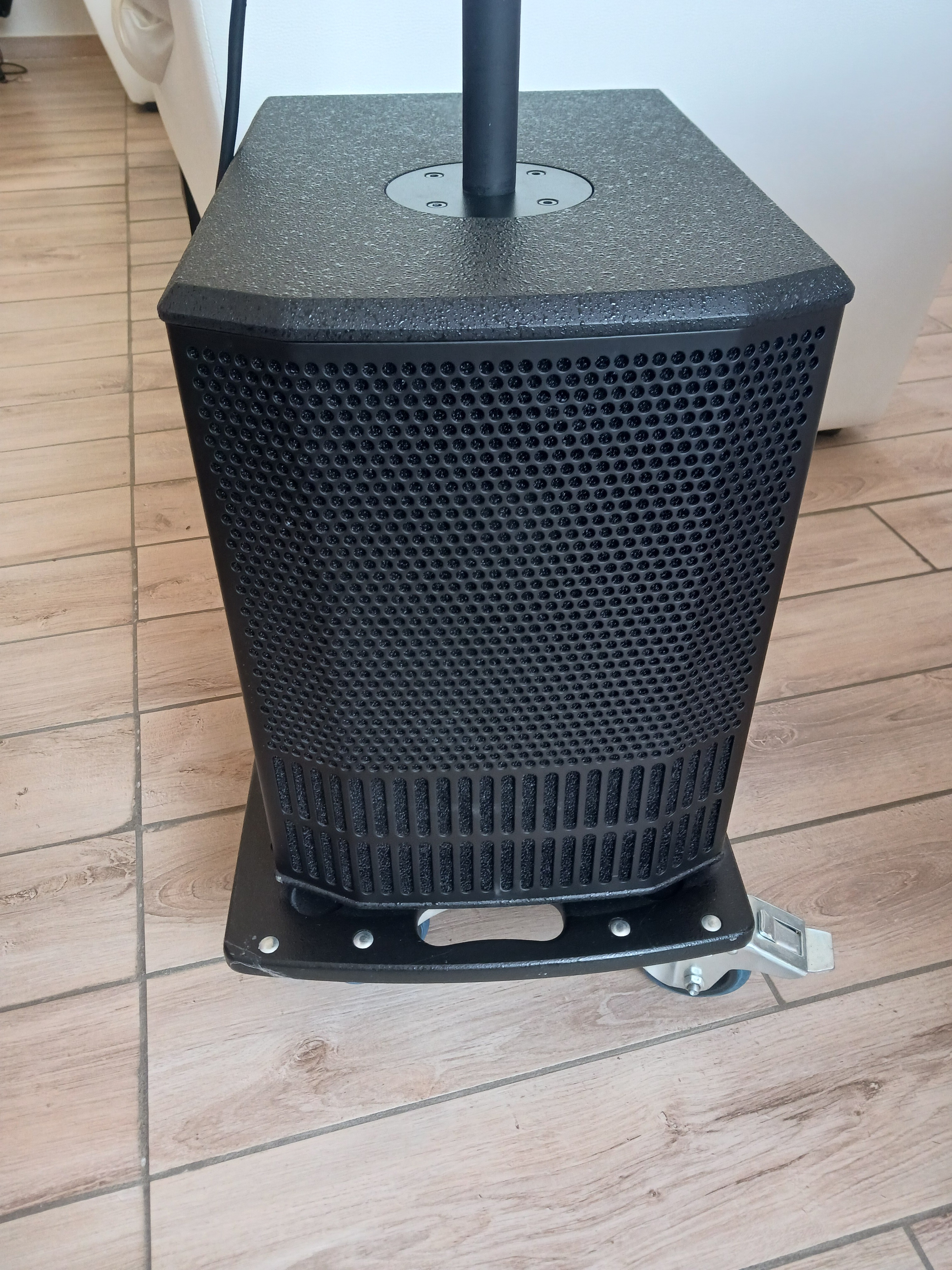 VEND Sono dB Technologies ES602