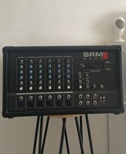 Amplificateur mixeur, table de mixage FENDER SRM 6302