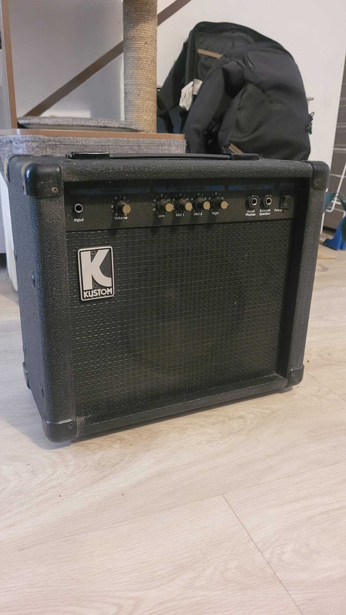 Vends Ampli Basse Kustom KBA20
