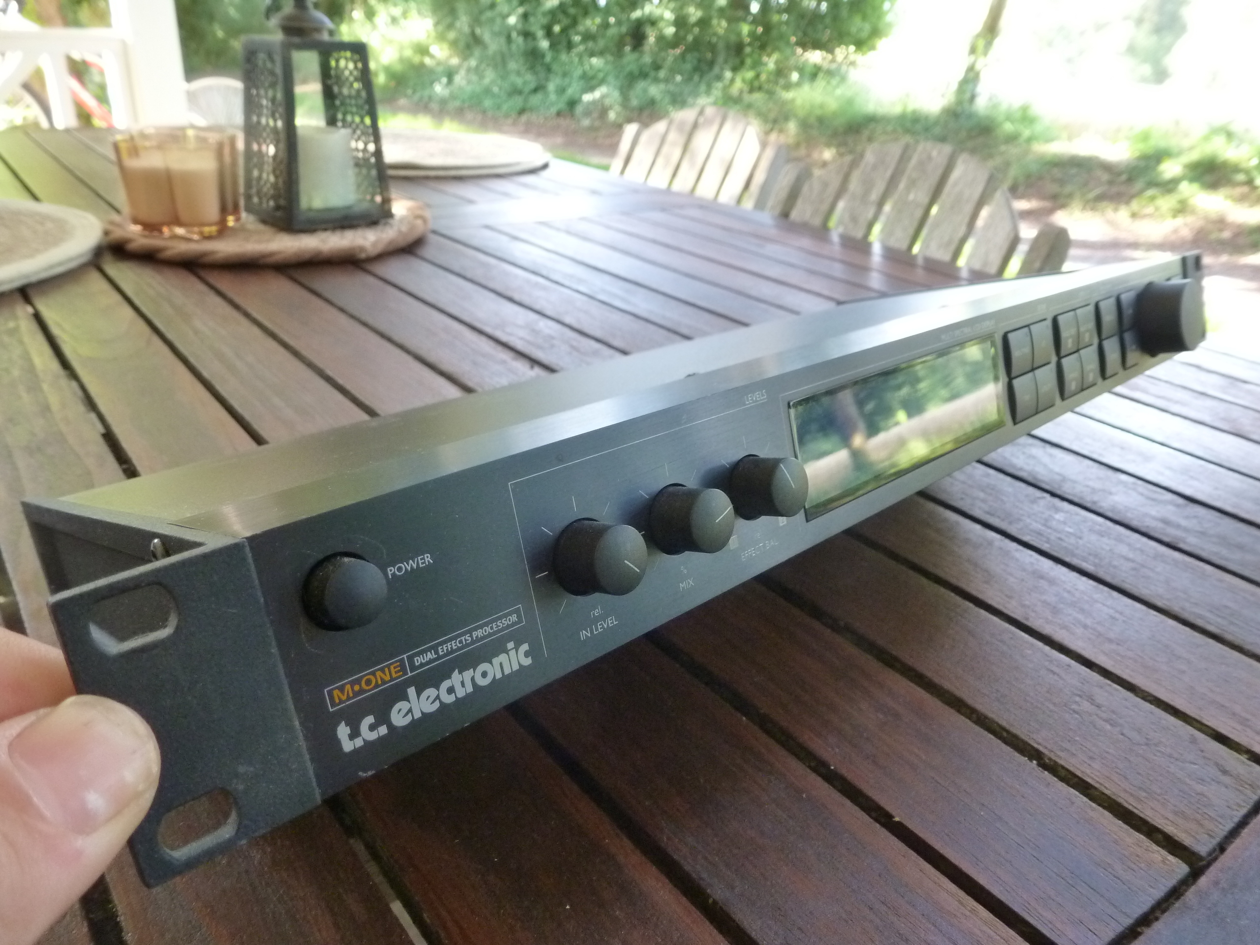 Rack d’effets T.C. ELECTRONIC "M.ONE"