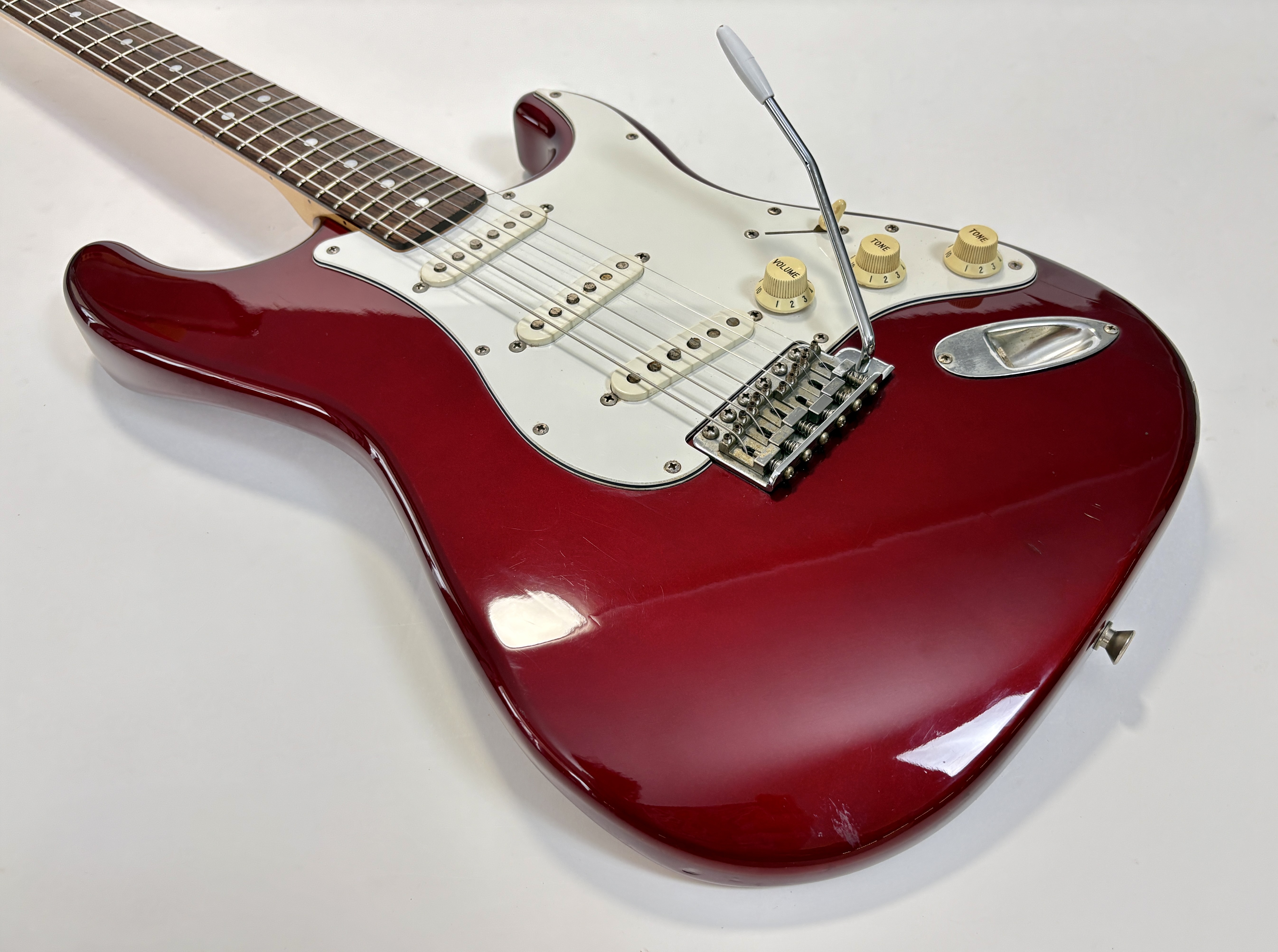 Fender ST72-xx (24335)