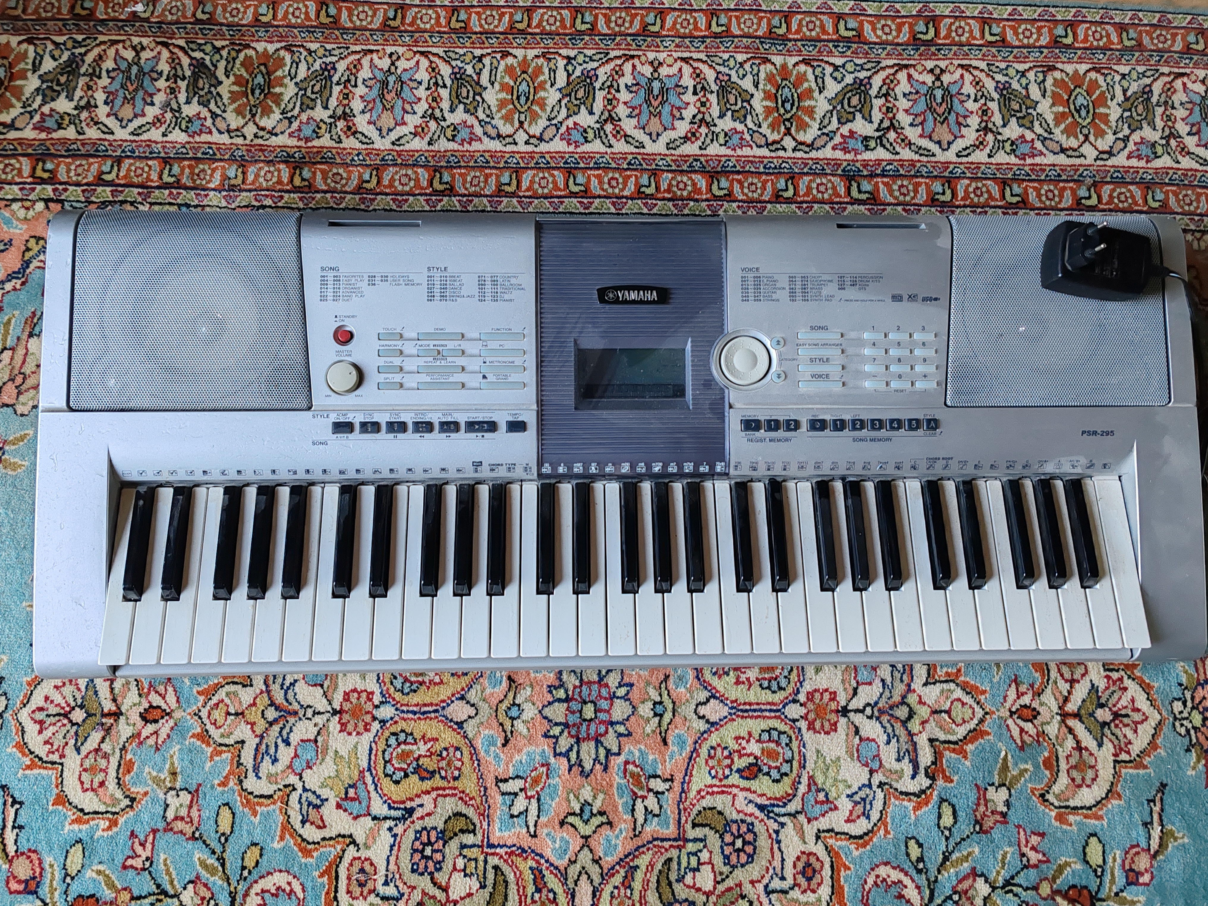 Clavier arrangeur Yamaha PSR-295  61 touches