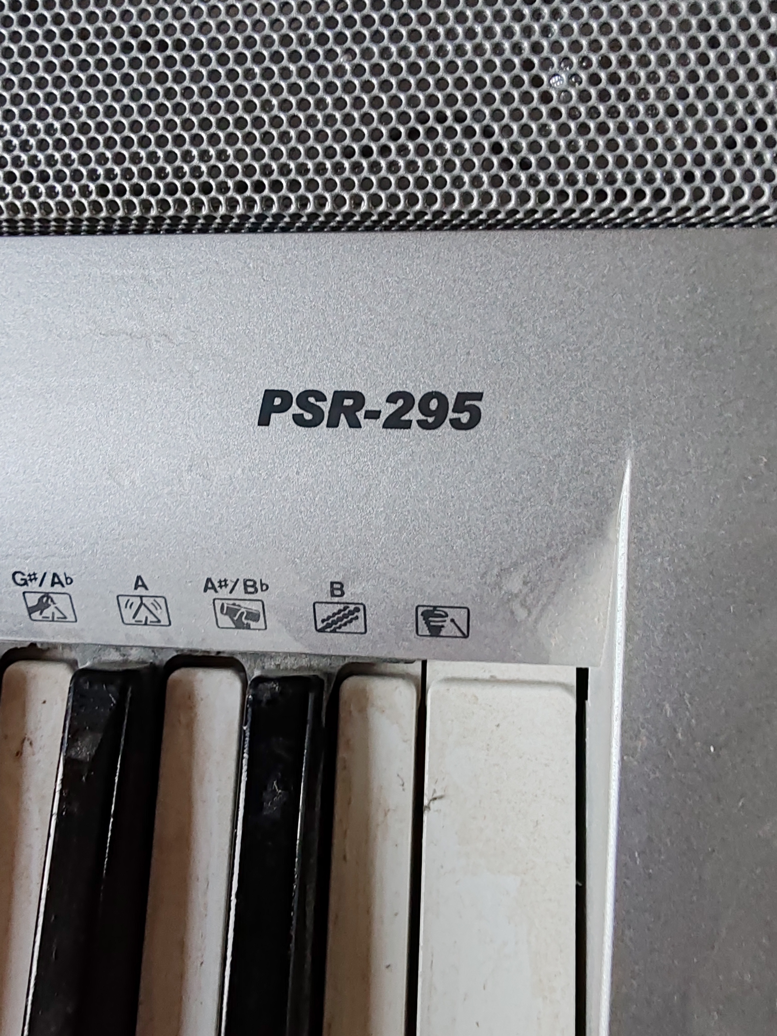 Yamaha PSR-295 (22964)