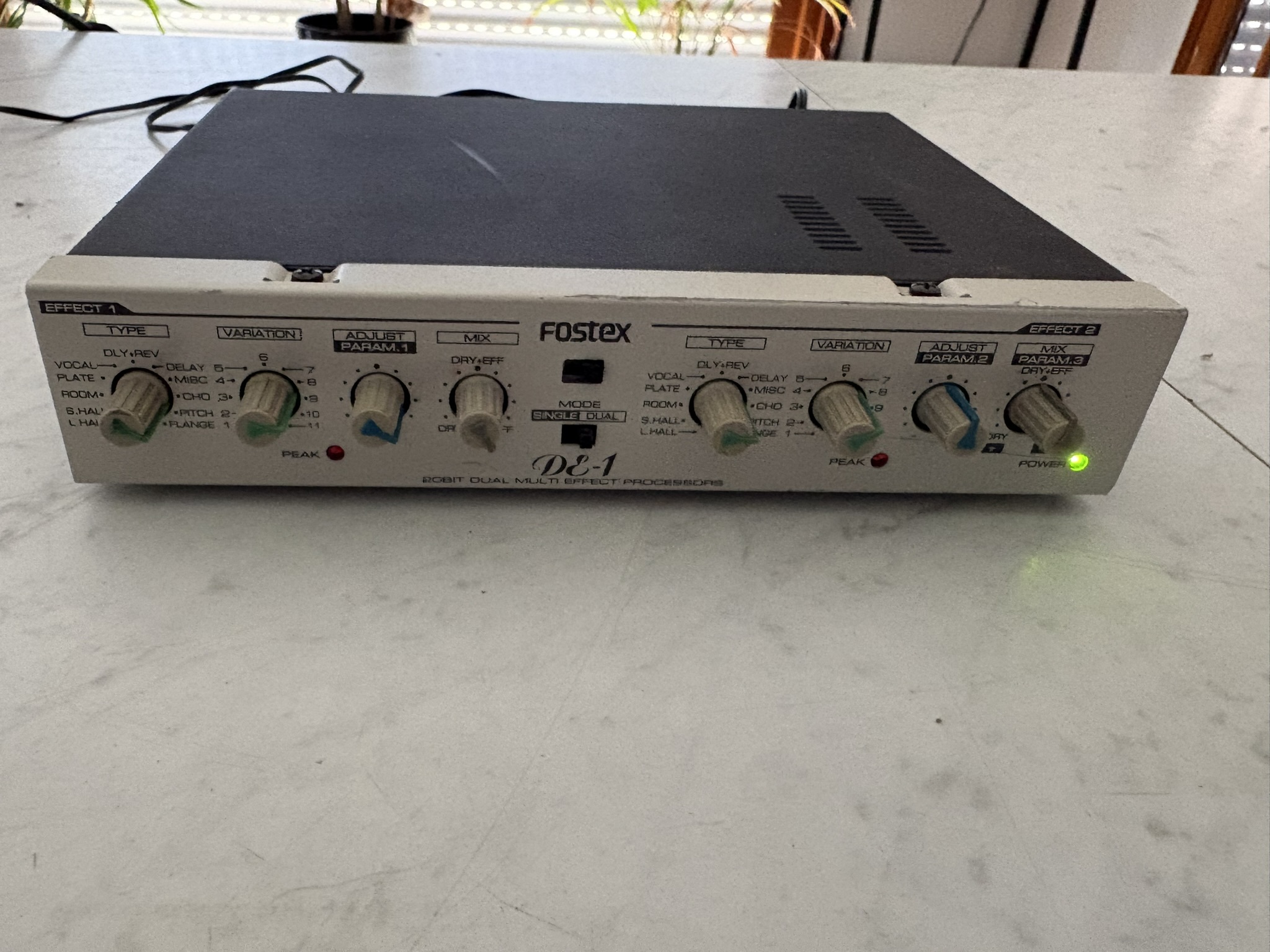 fostex DE-1