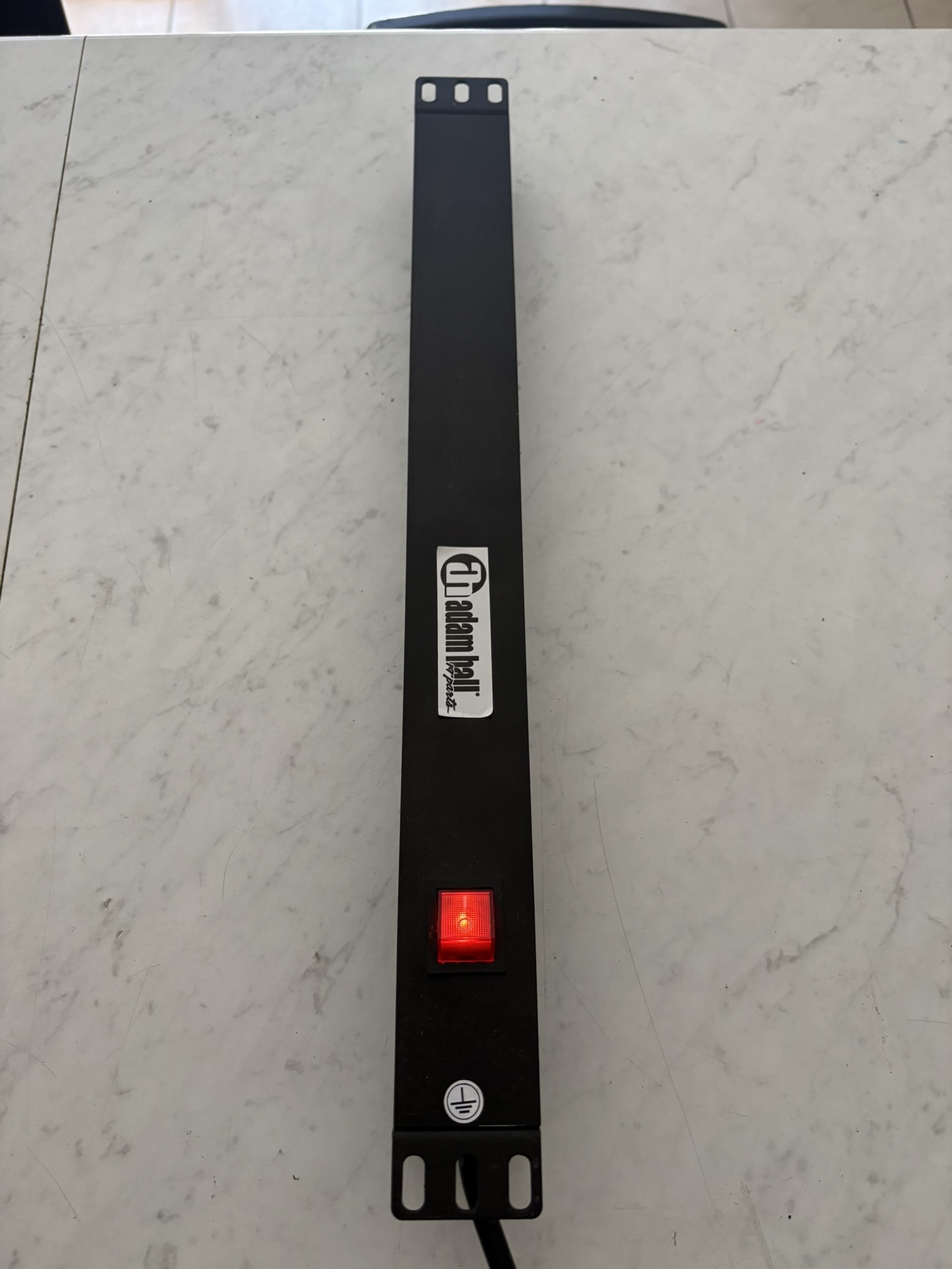 Adam Hall 87471T
