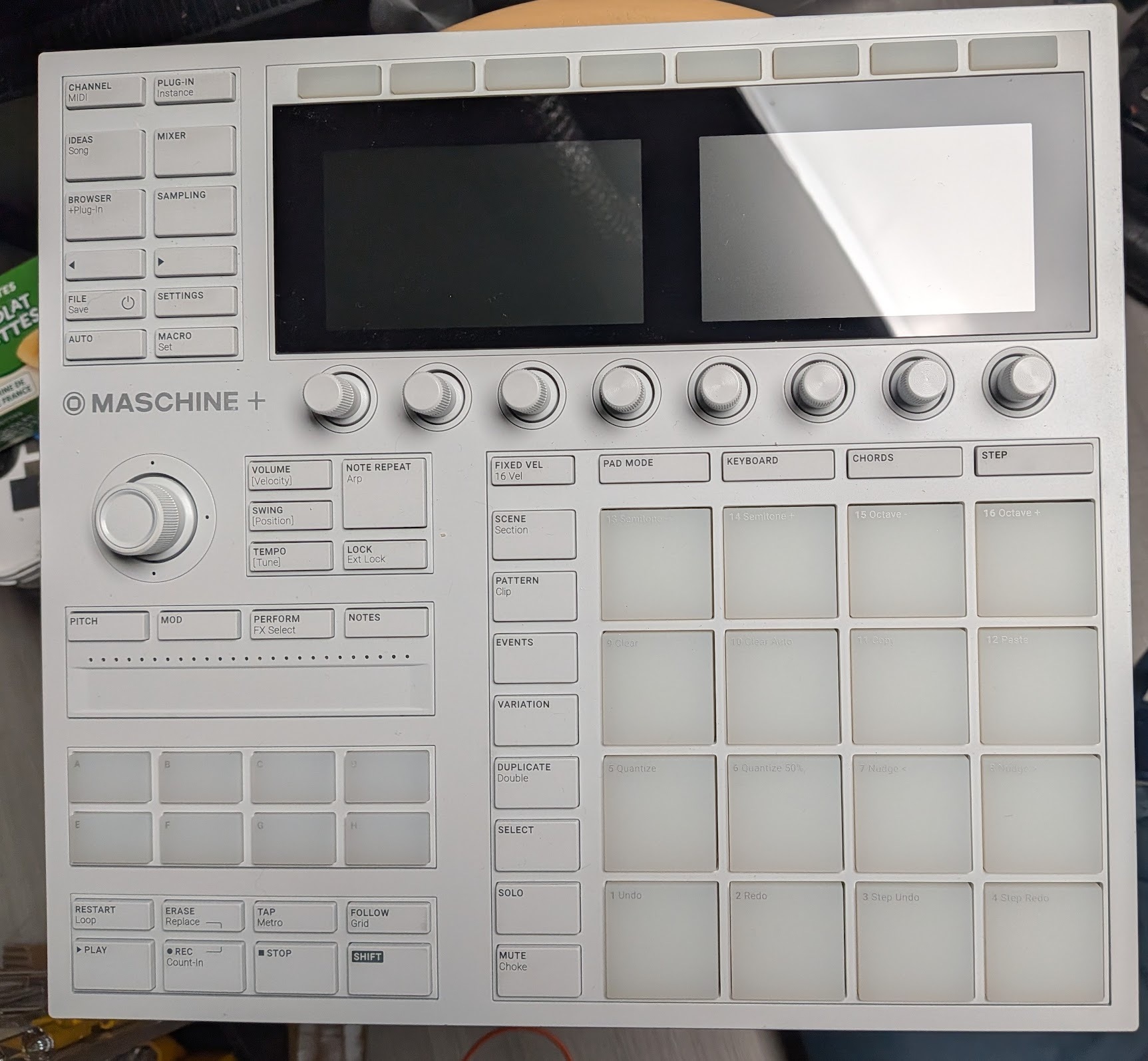 [RARE - faire offre] Maschine plus Vapor Grey (édition limitée 250 exemplaires mondiaux)