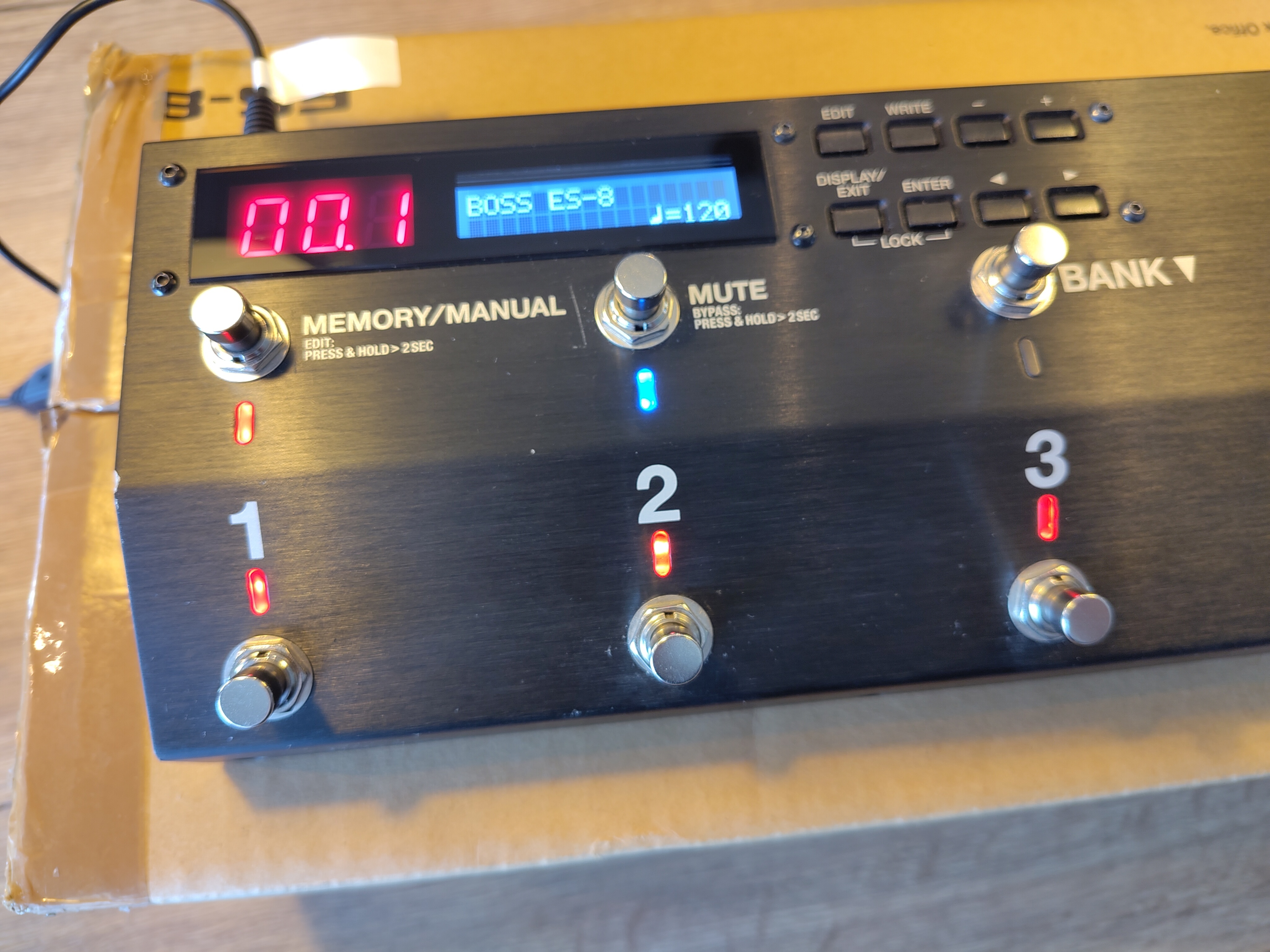 Boss ES-8 (54861)