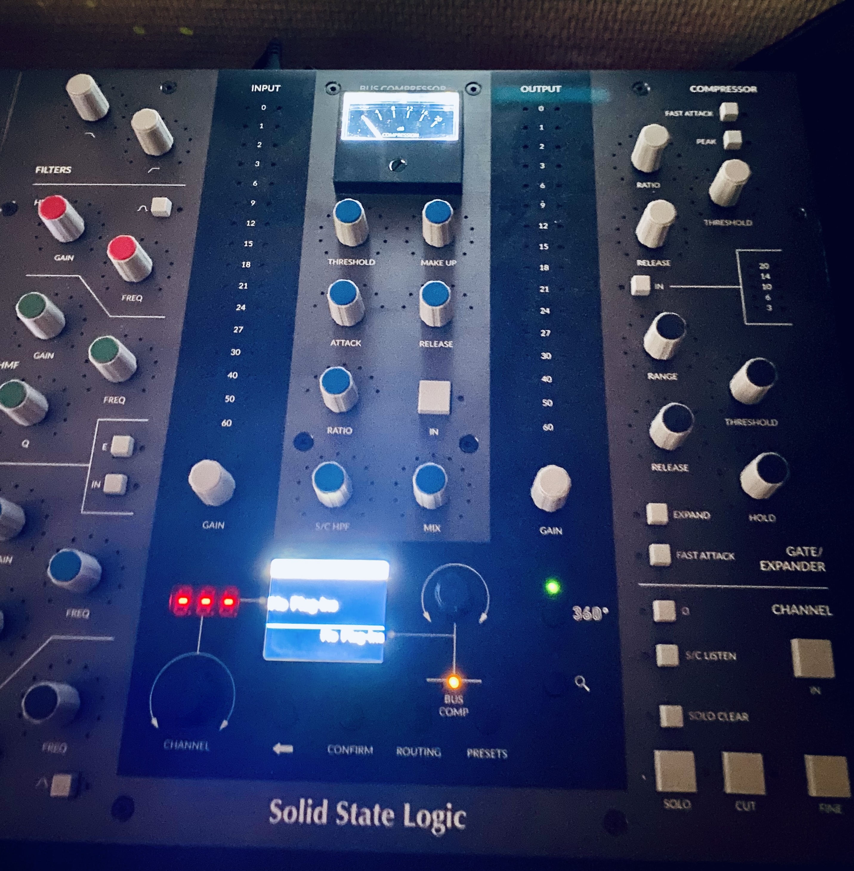SSL UC1 sous garantie avec boite etc... (en main propre et avec possibilité de test en direct au studio, Lyon)