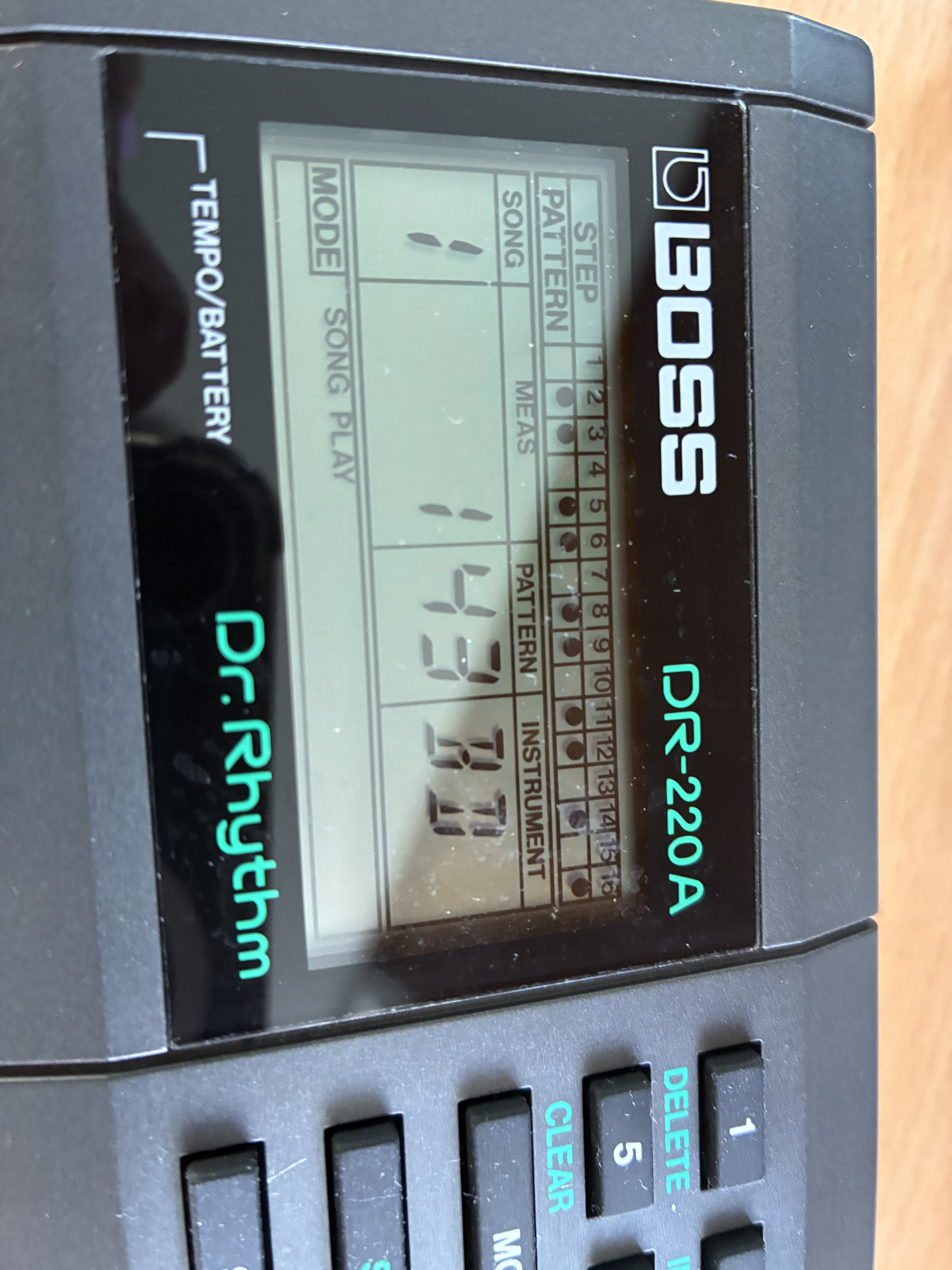 Boss dr 220 A
