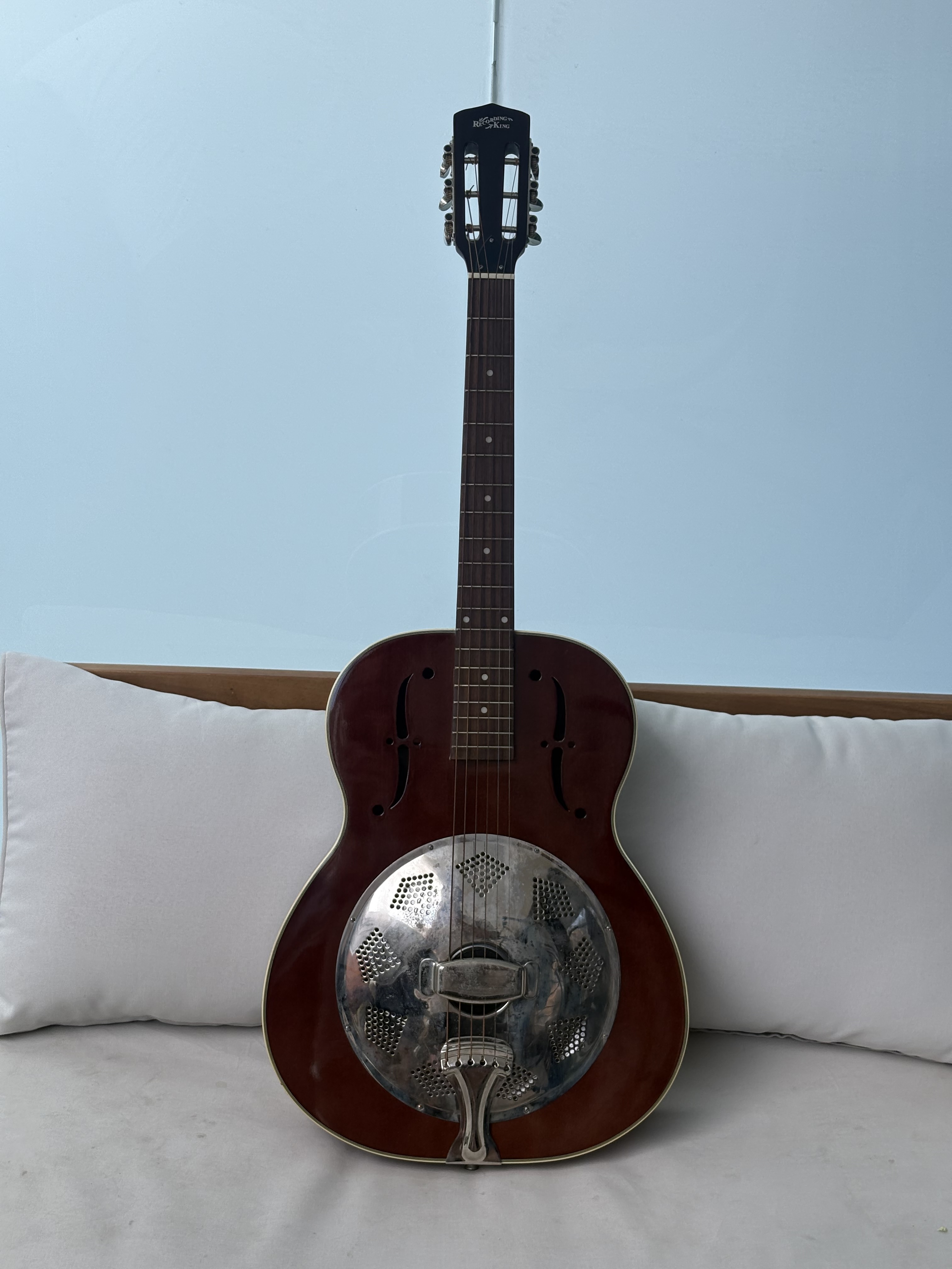 Vend guitare recording King 