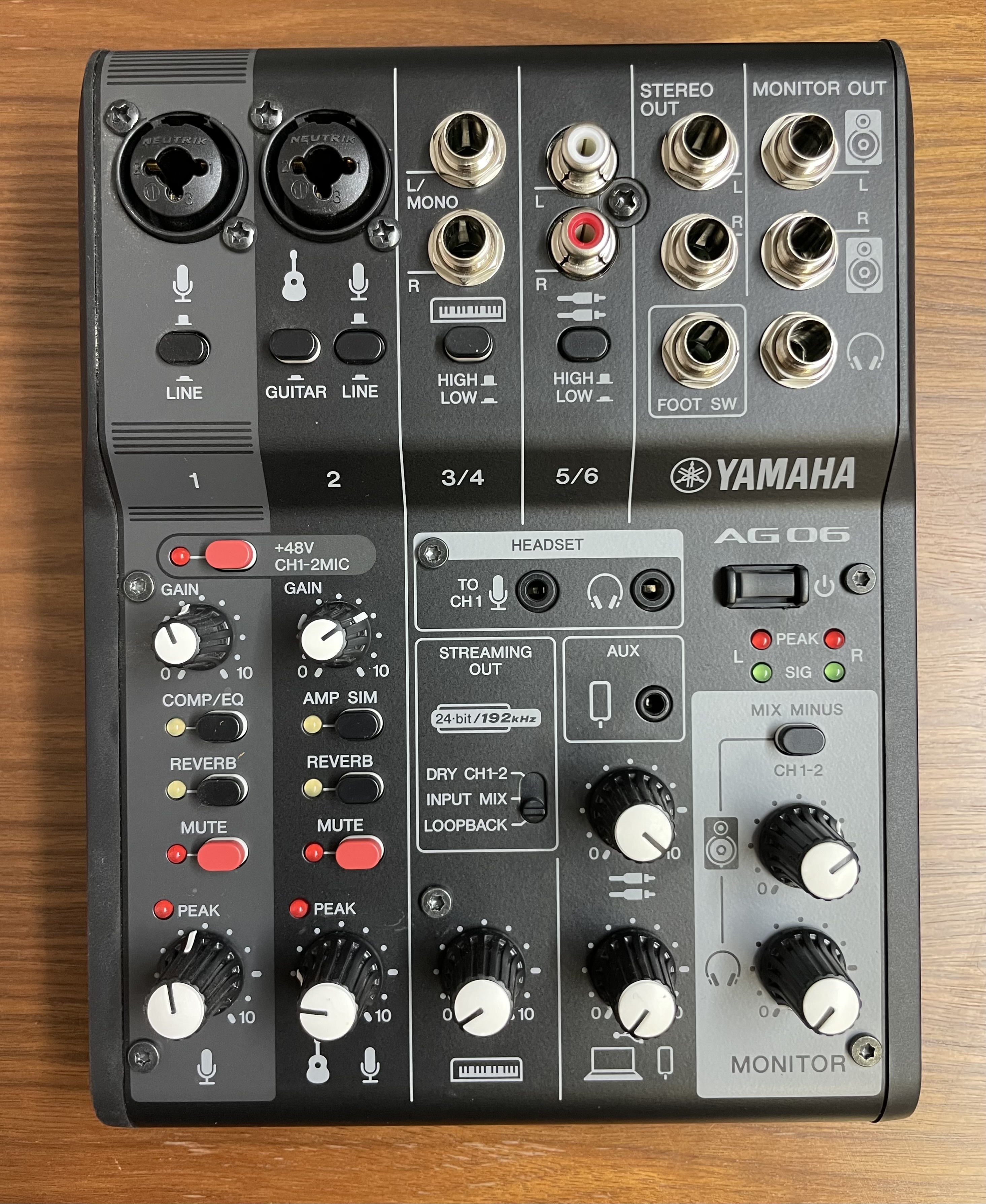 Console Yamaha AG06 mkII