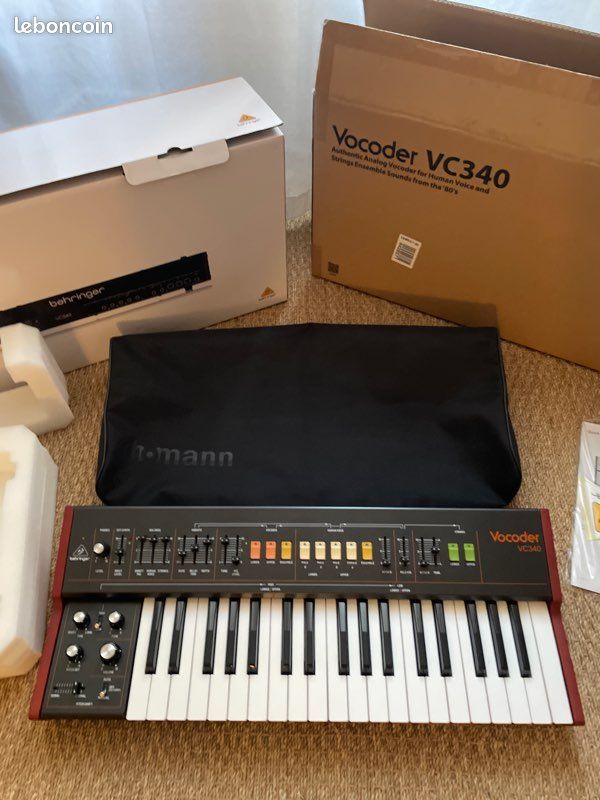 Vends Behringer VC340 très bon état