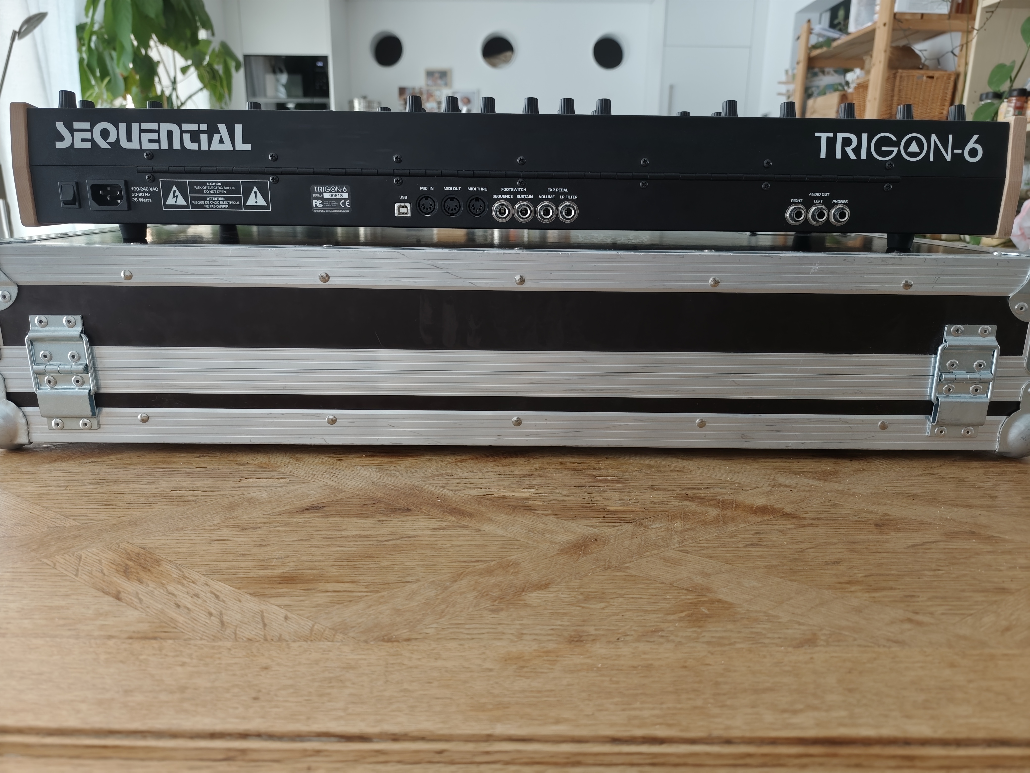 Sequential Trigon-6 (42695)