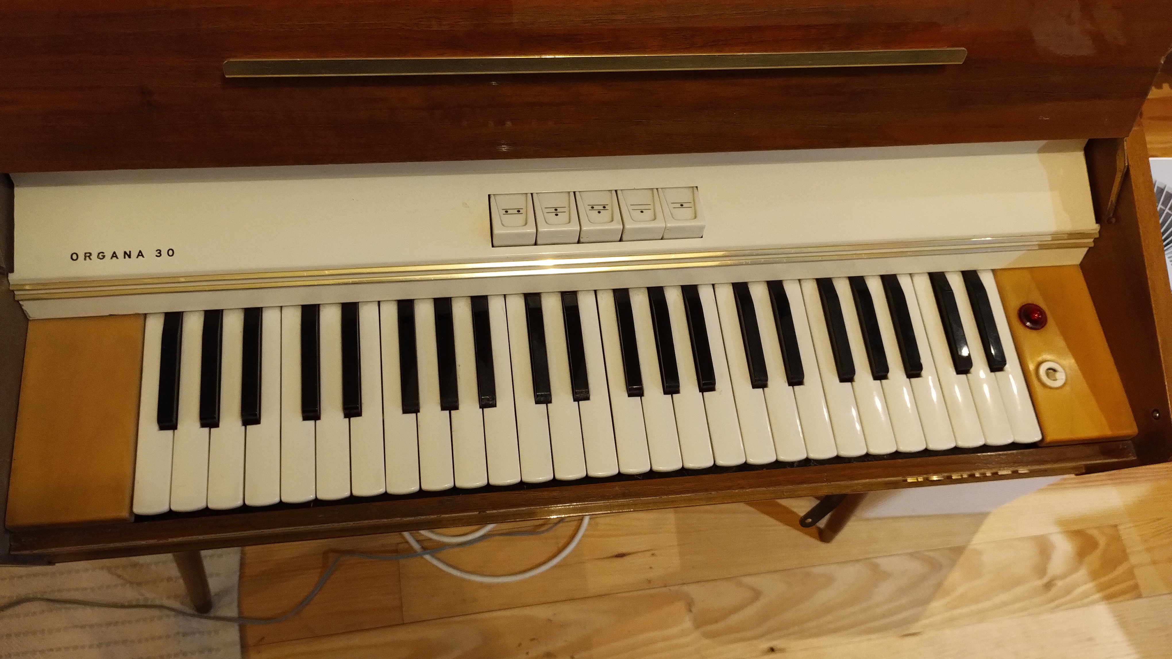 Vends Hohner Organa 30 