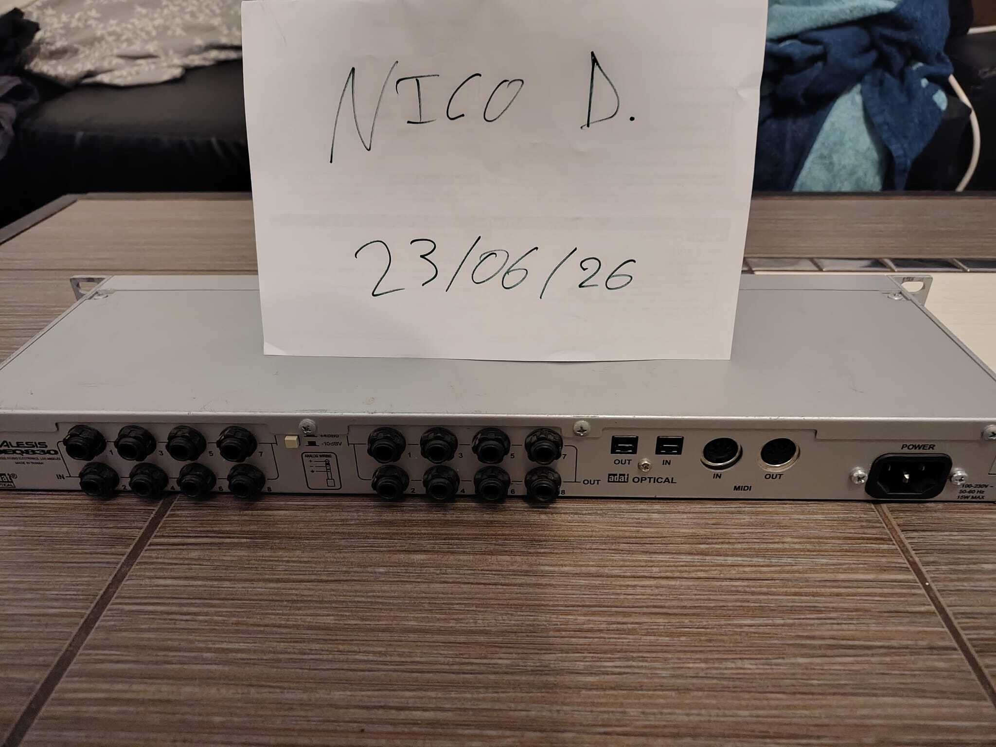 Vends Alesis Deq 830